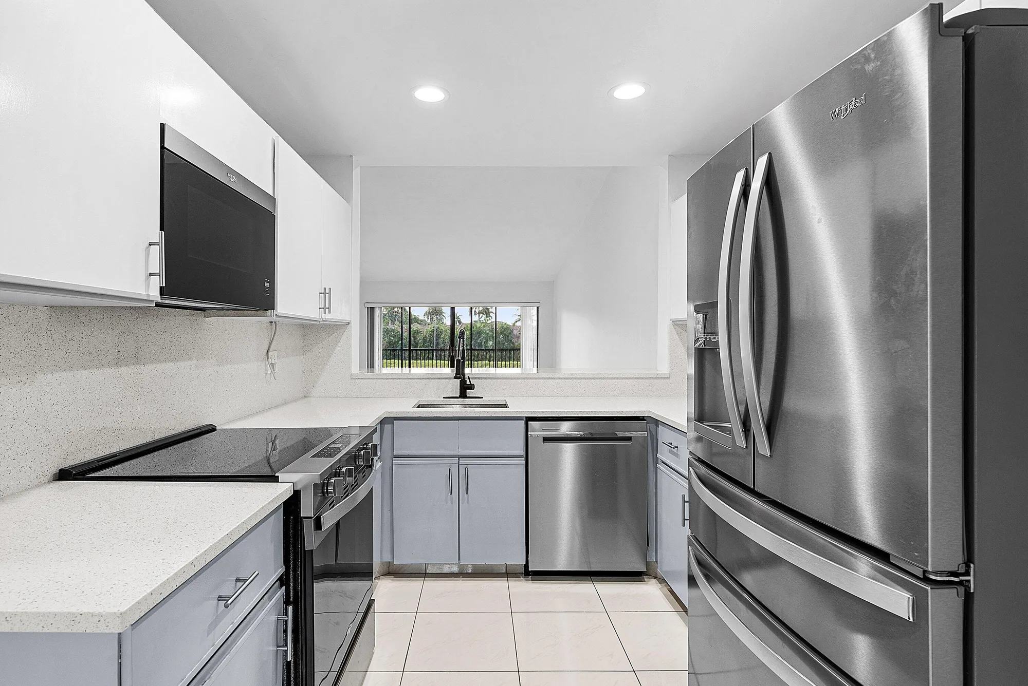 Property Slideshow image 9 of 64 | 5054 golfview ct apt 1525, Delray Beach, FL, 33484