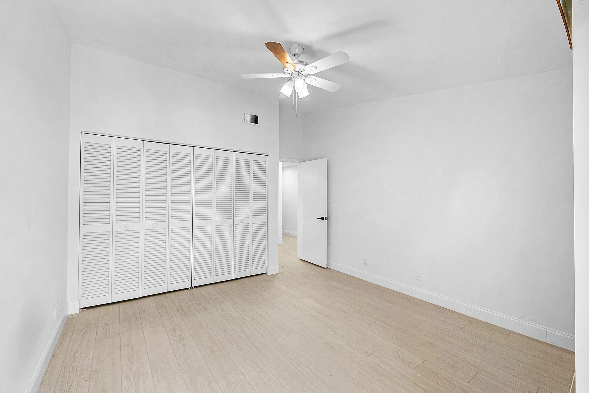 Property Slideshow image 29 of 64 | 5054 golfview ct apt 1525, Delray Beach, FL, 33484