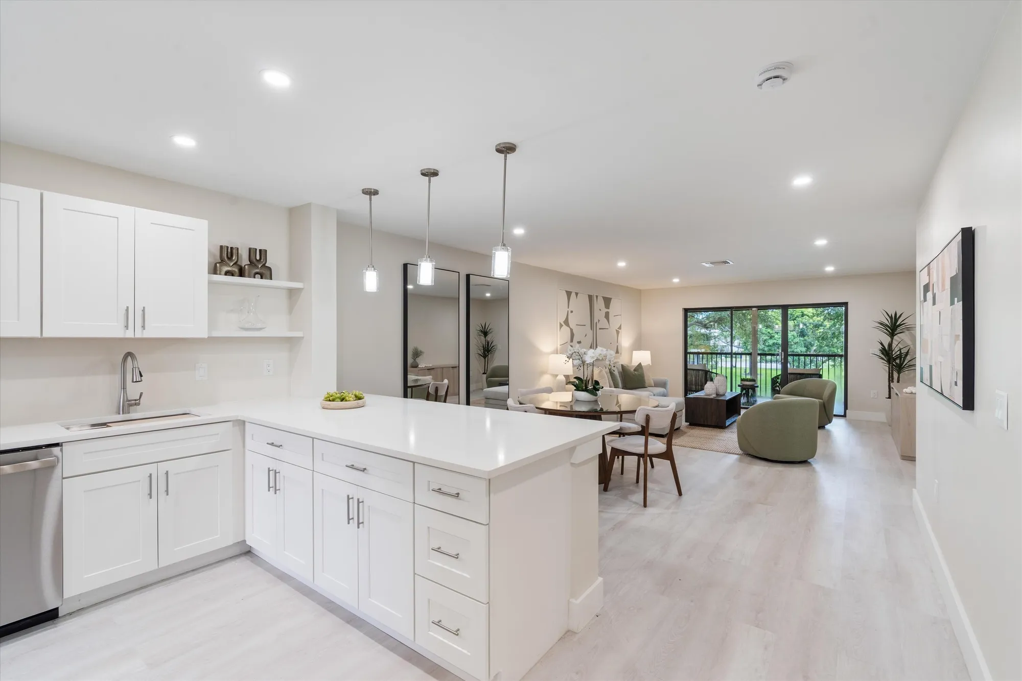 Property Slideshow image 6 of 42 | 29 stratford ln d, Boynton Beach, FL, 33436