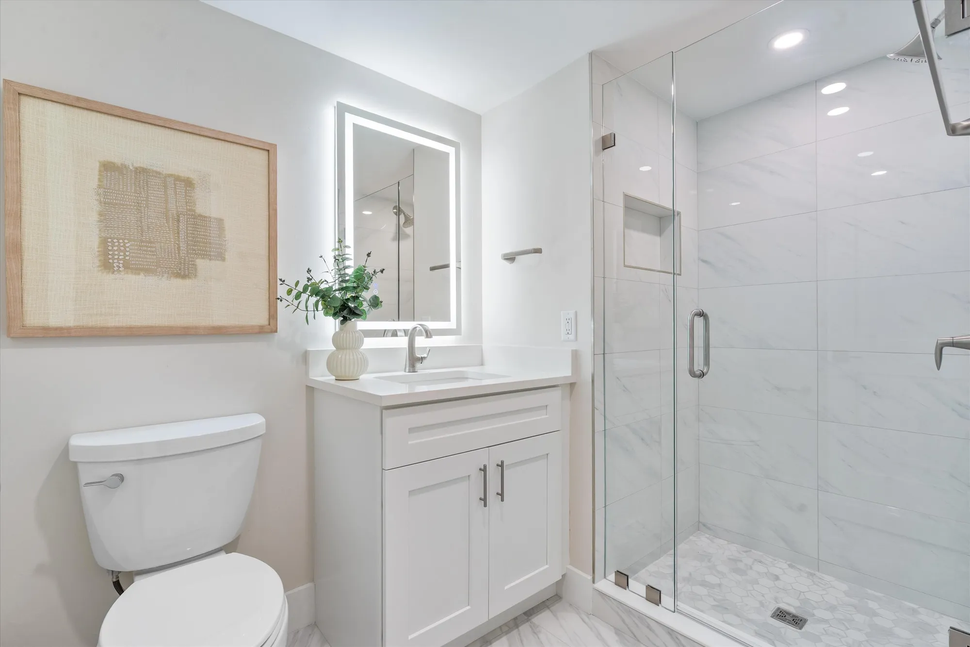 Property Slideshow image 13 of 42 | 29 stratford ln d, Boynton Beach, FL, 33436