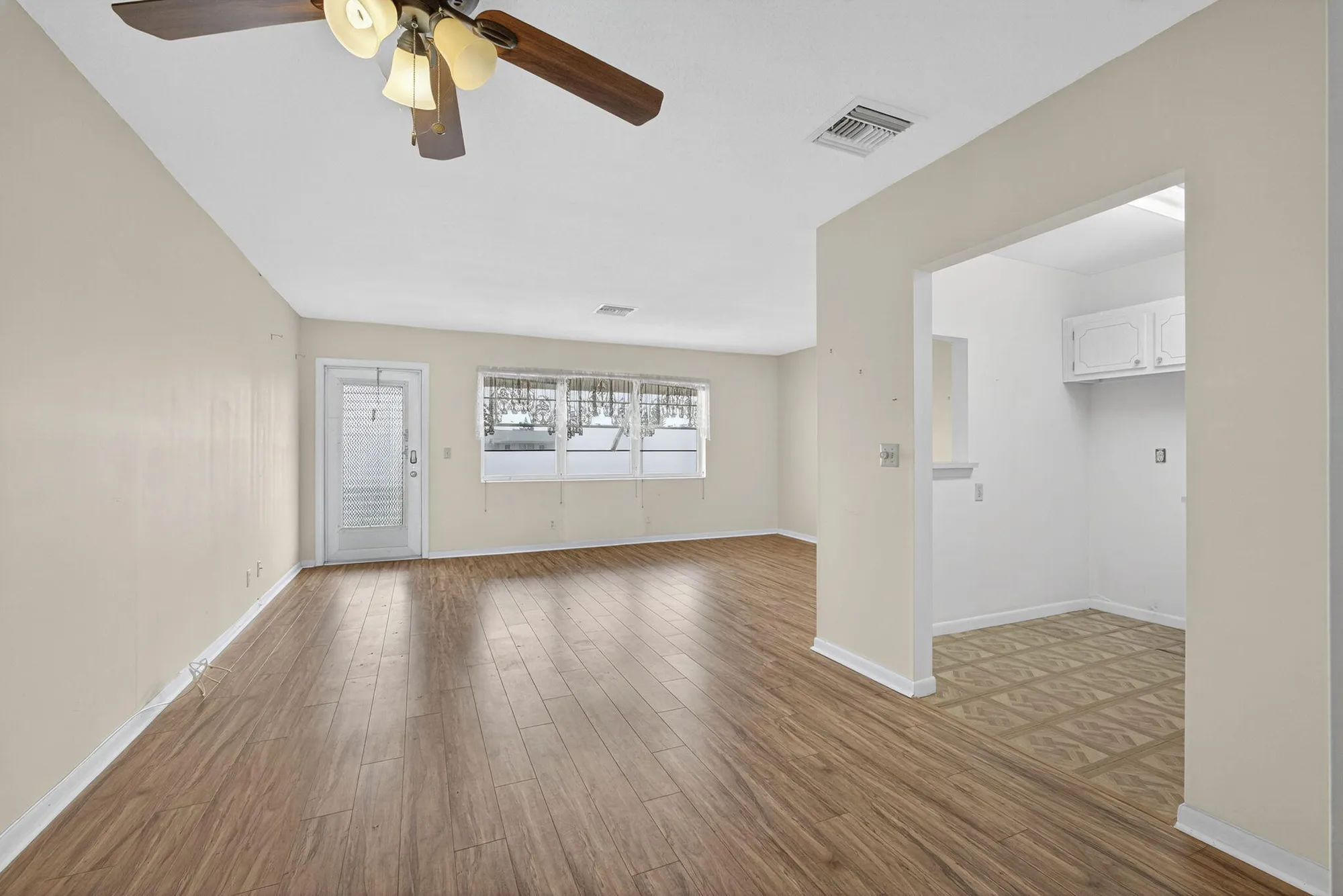 Property Slideshow image 4 of 27 | 159 easthampton g, West Palm Beach, FL, 33417