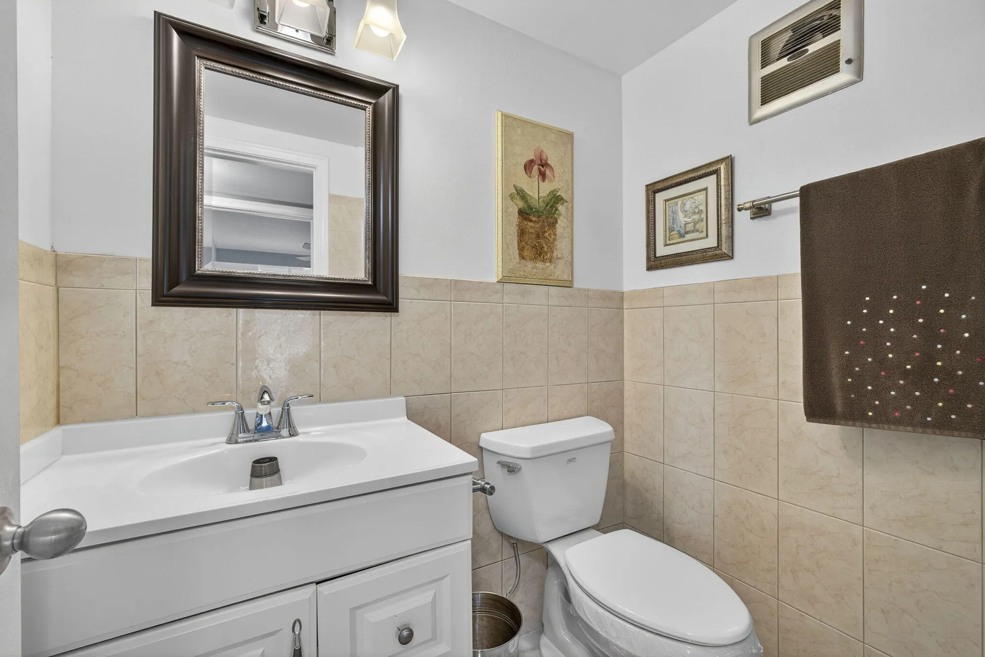Property Slideshow image 12 of 33 | 160 easthampton g, West Palm Beach, FL, 33417