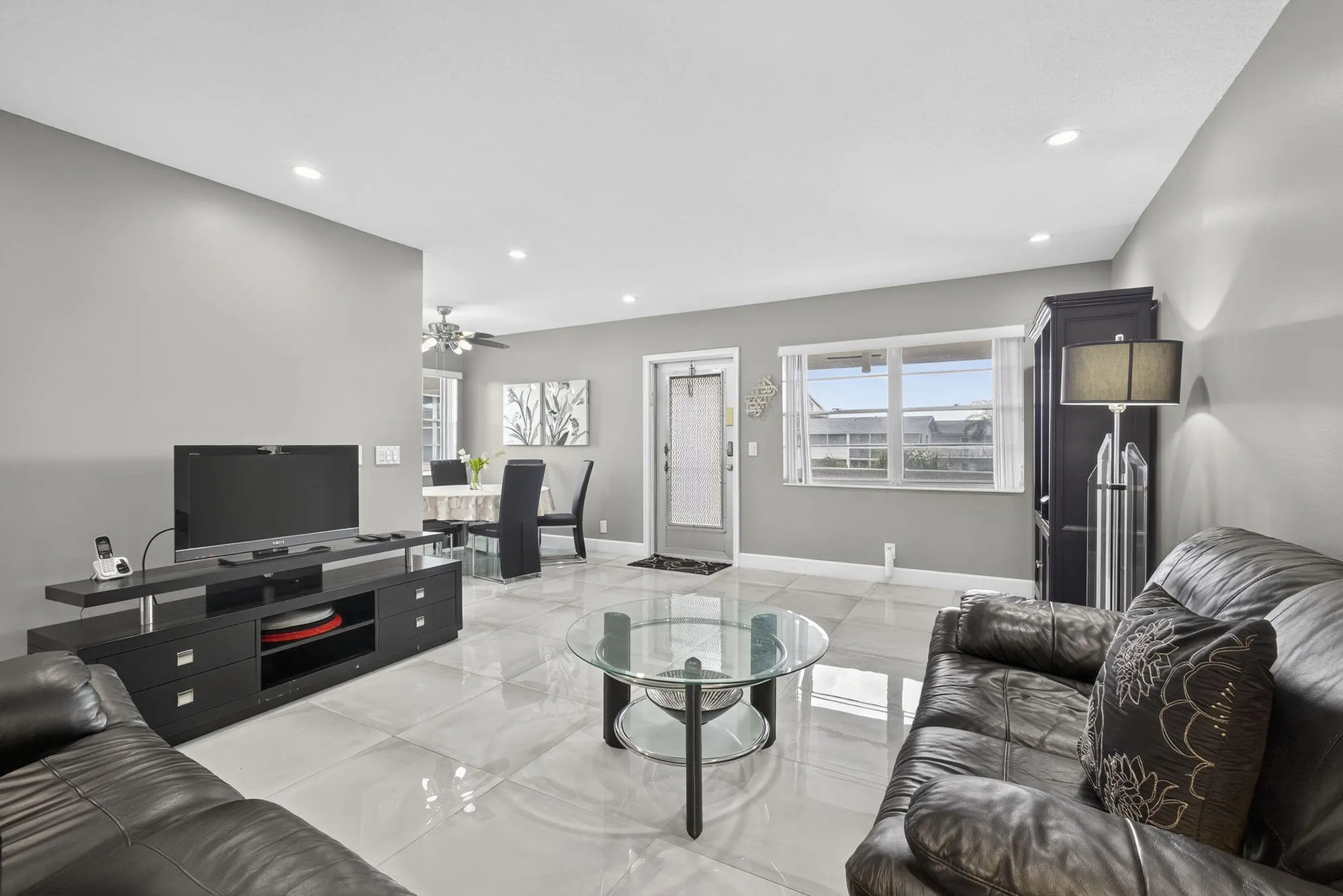 Property Slideshow image 4 of 33 | 160 easthampton g, West Palm Beach, FL, 33417