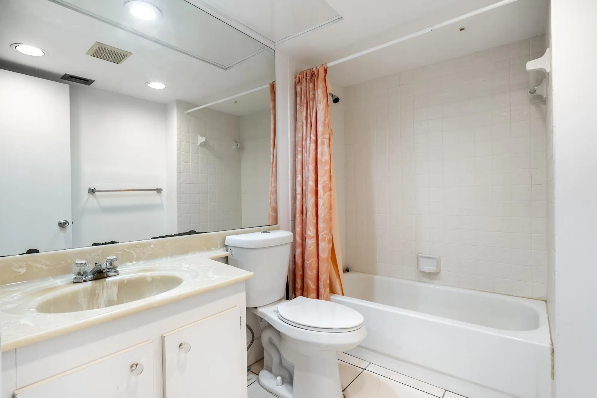 Property Slideshow image 37 of 54 | 1501 sw 134th way 105d, Pembroke Pines, FL, 33027