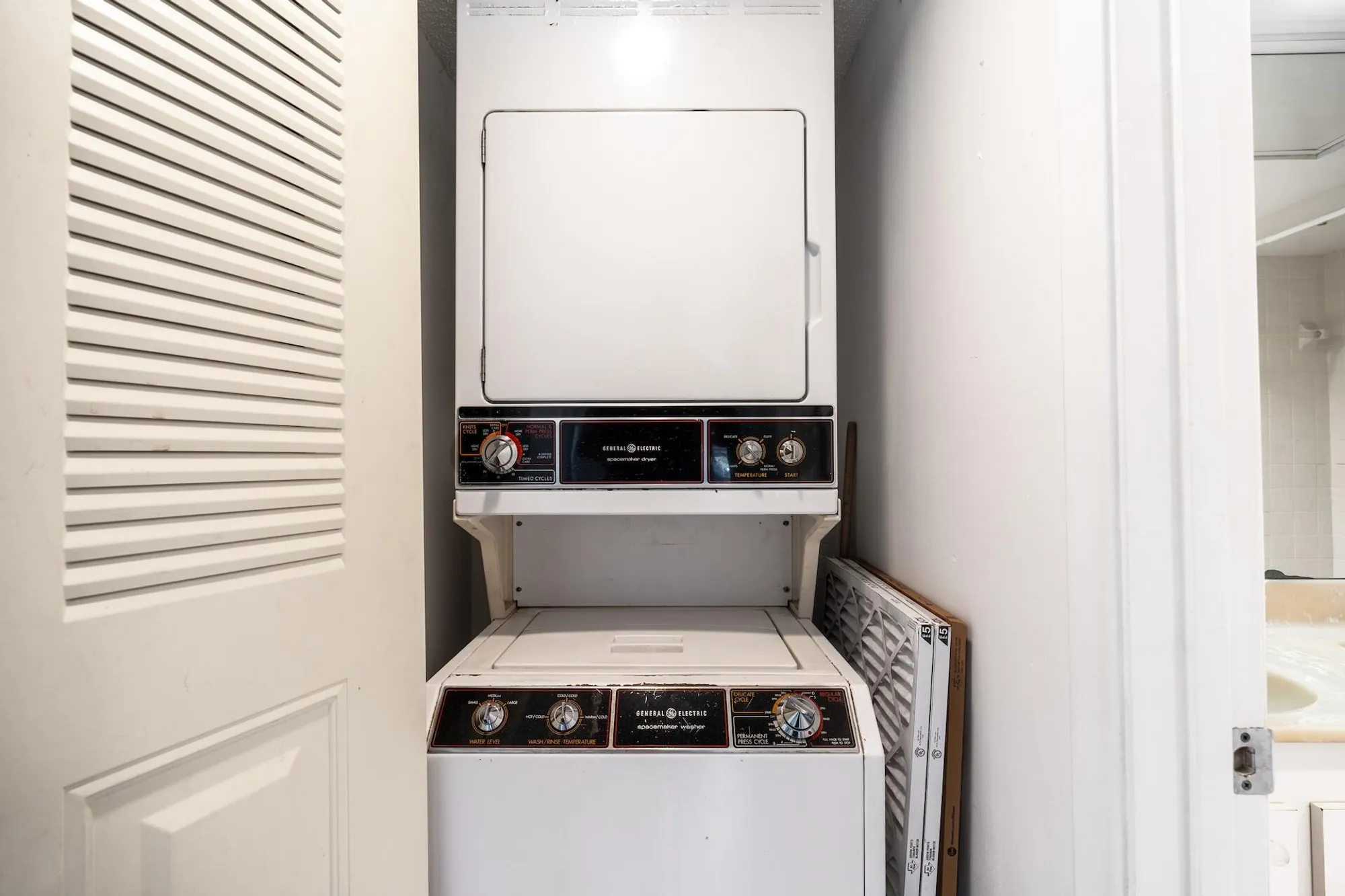 Property Slideshow image 38 of 54 | 1501 sw 134th way 105d, Pembroke Pines, FL, 33027