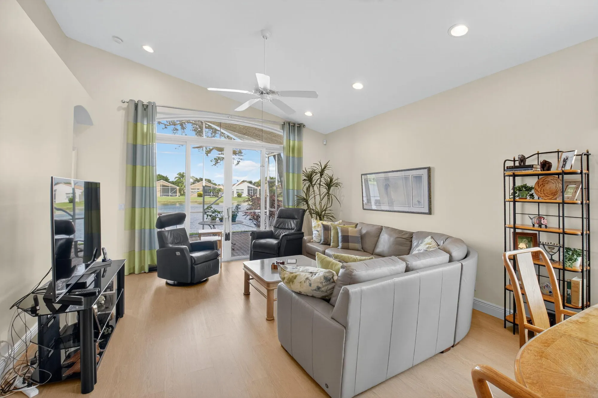 Property Slideshow image 10 of 64 | 7241 cataluna cir, Delray Beach, FL, 33446