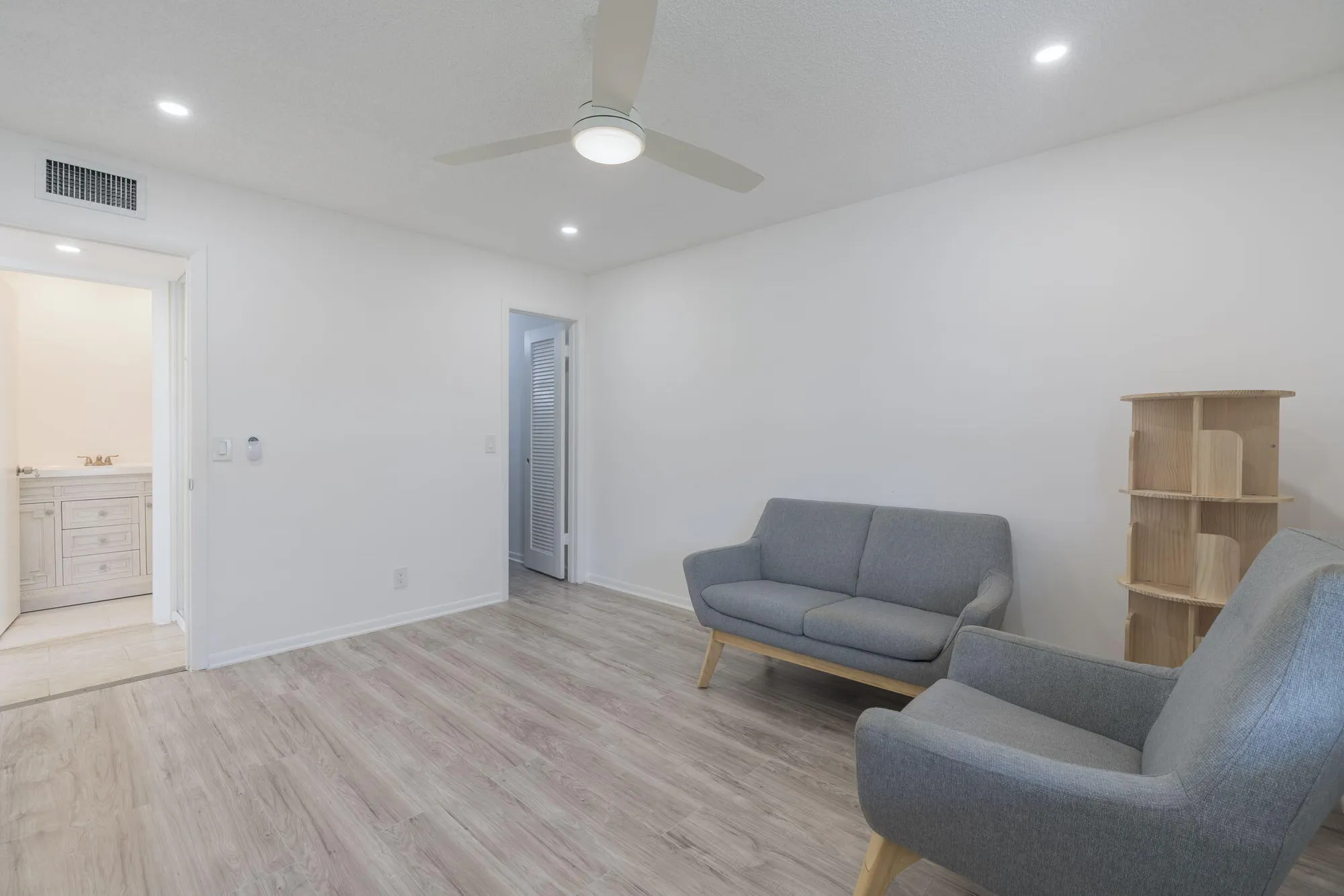 Property Slideshow image 25 of 54 | 902 normandy, Delray Beach, FL, 33484