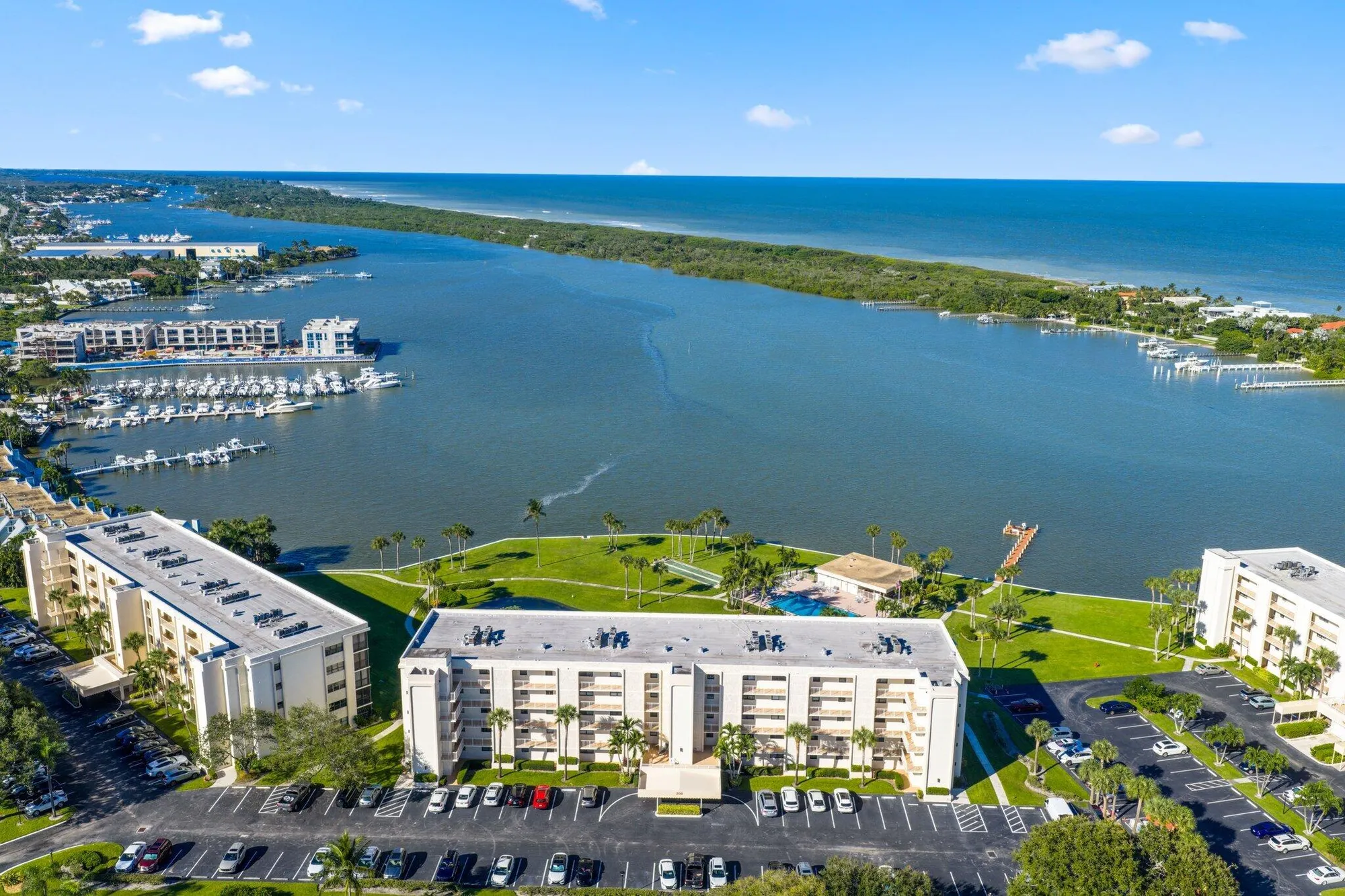 Property Slideshow image 31 of 35 | 200 intracoastal pl apt 206, Jupiter, FL, 33469