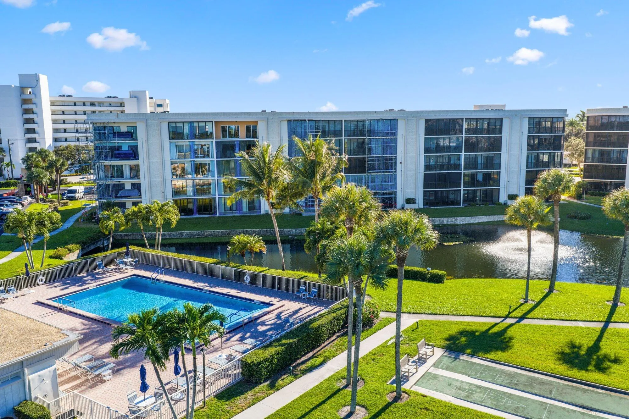 Property Slideshow image 28 of 35 | 200 intracoastal pl apt 206, Jupiter, FL, 33469