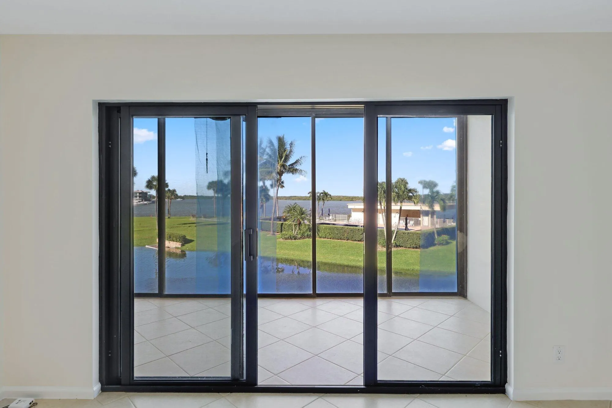 Property Slideshow image 22 of 35 | 200 intracoastal pl apt 206, Jupiter, FL, 33469