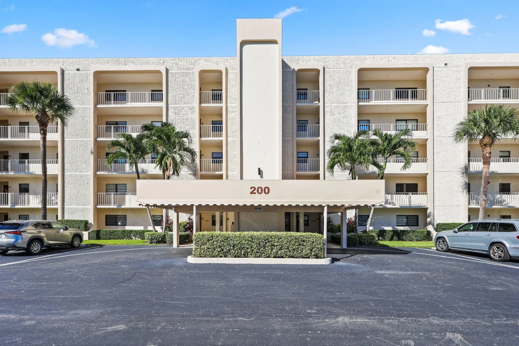 Property Slideshow image 1 of 35 | 200 intracoastal pl apt 206, Jupiter, FL, 33469