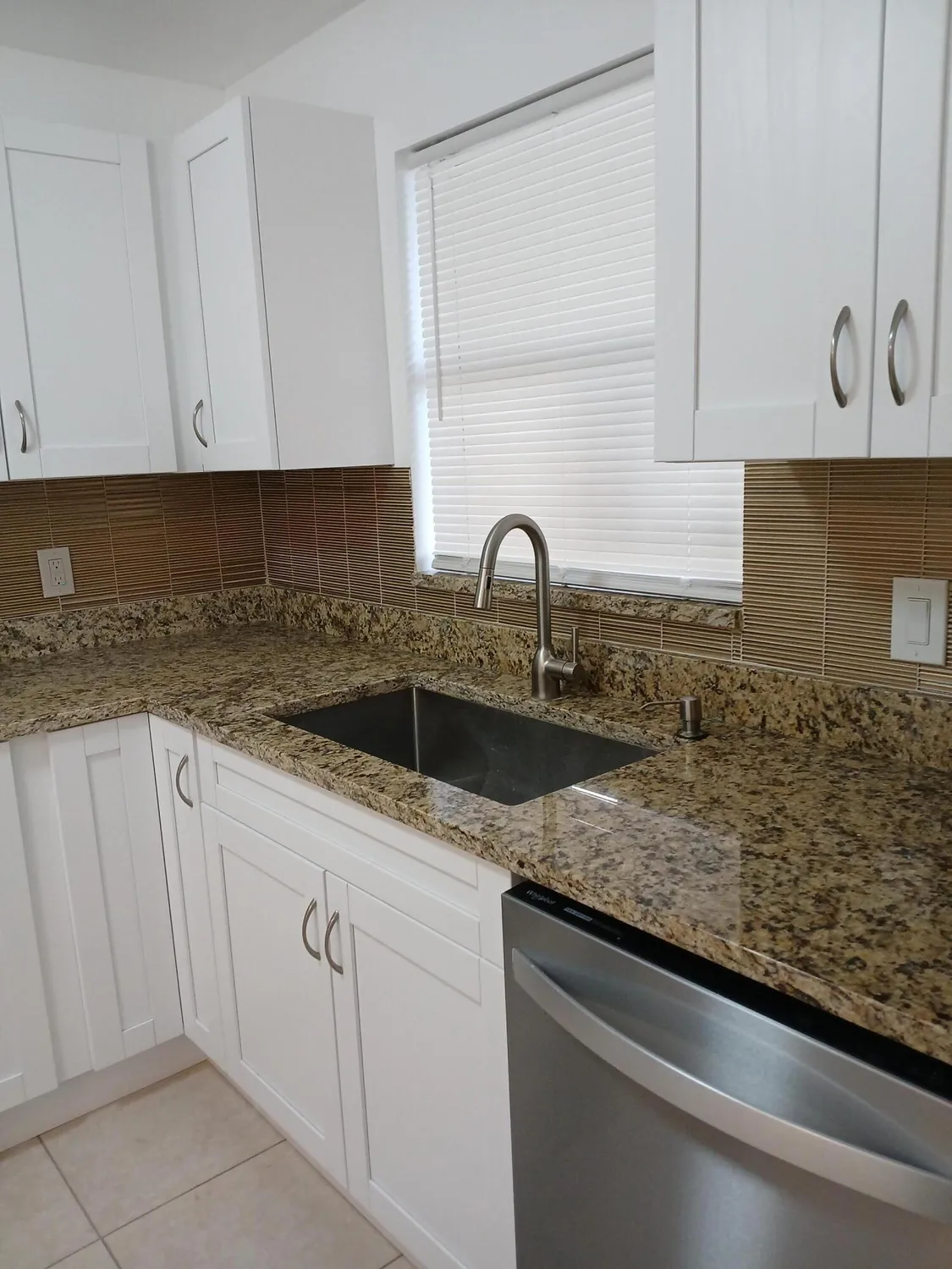 Property Slideshow image 4 of 22 | 4760 lucerne lakes blvd 405, Lake Worth, FL, 33467