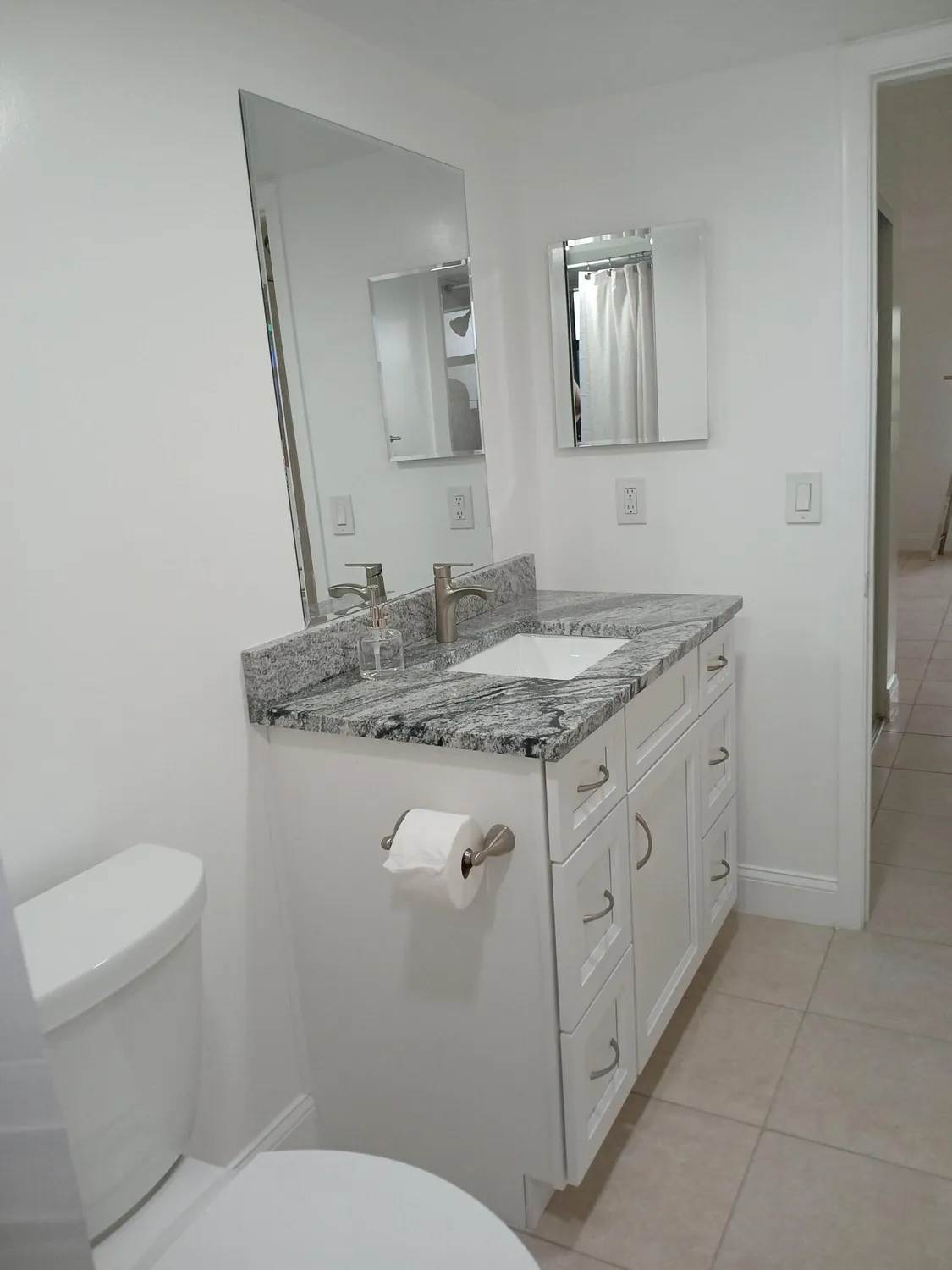 Property Slideshow image 10 of 22 | 4760 lucerne lakes blvd 405, Lake Worth, FL, 33467