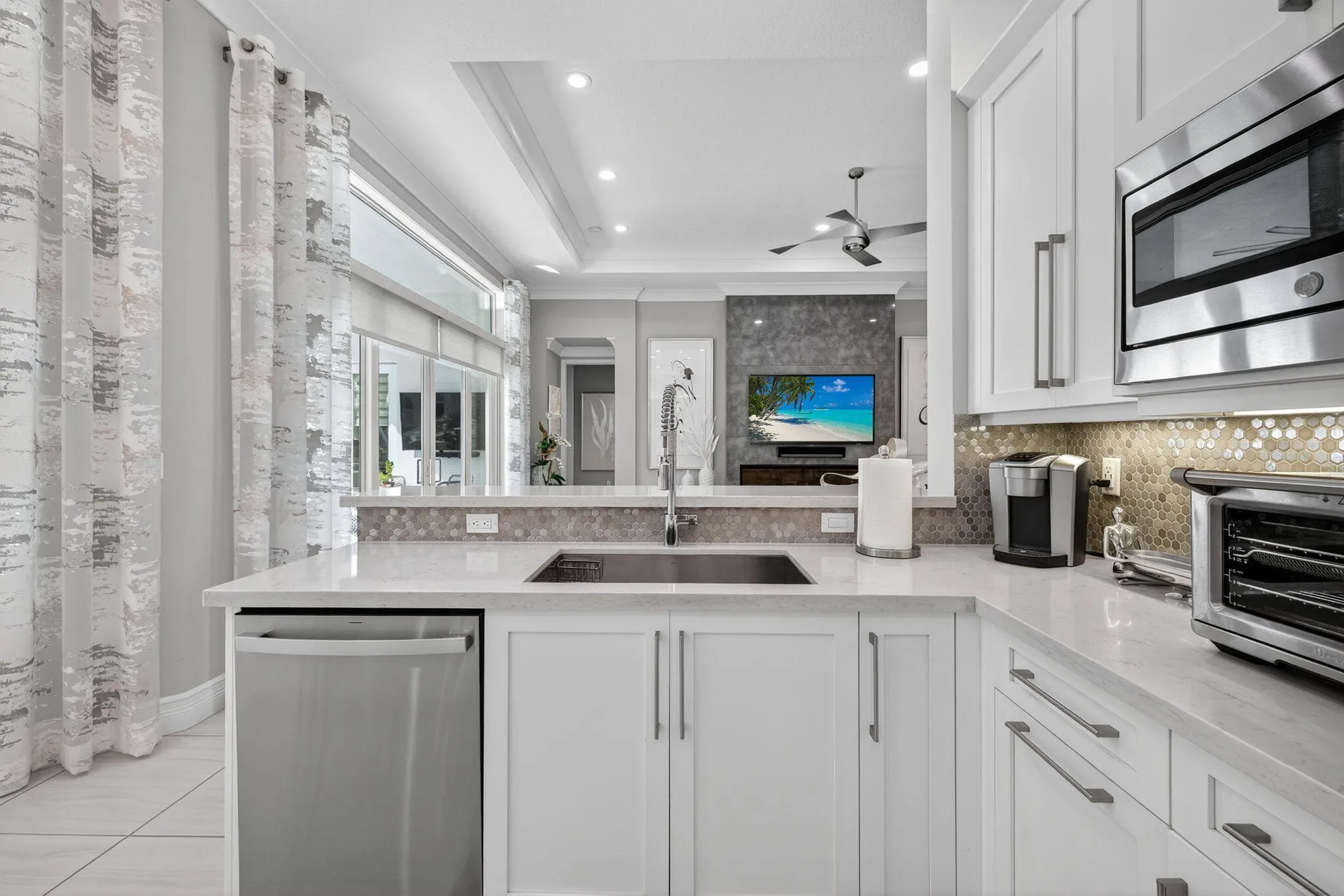 Property Slideshow image 28 of 108 | 8296 majestic mountain dr, Boynton Beach, FL, 33473