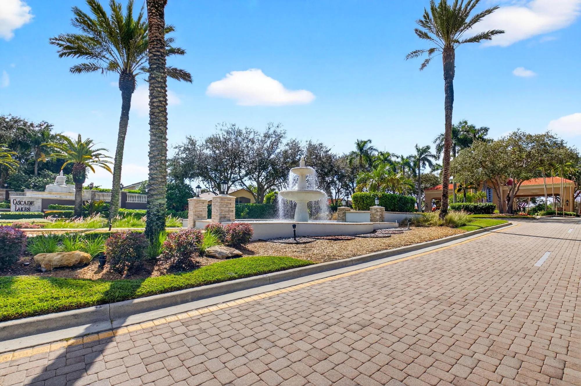 Property Slideshow image 59 of 83 | 5300 grey birch ln, Boynton Beach, FL, 33437