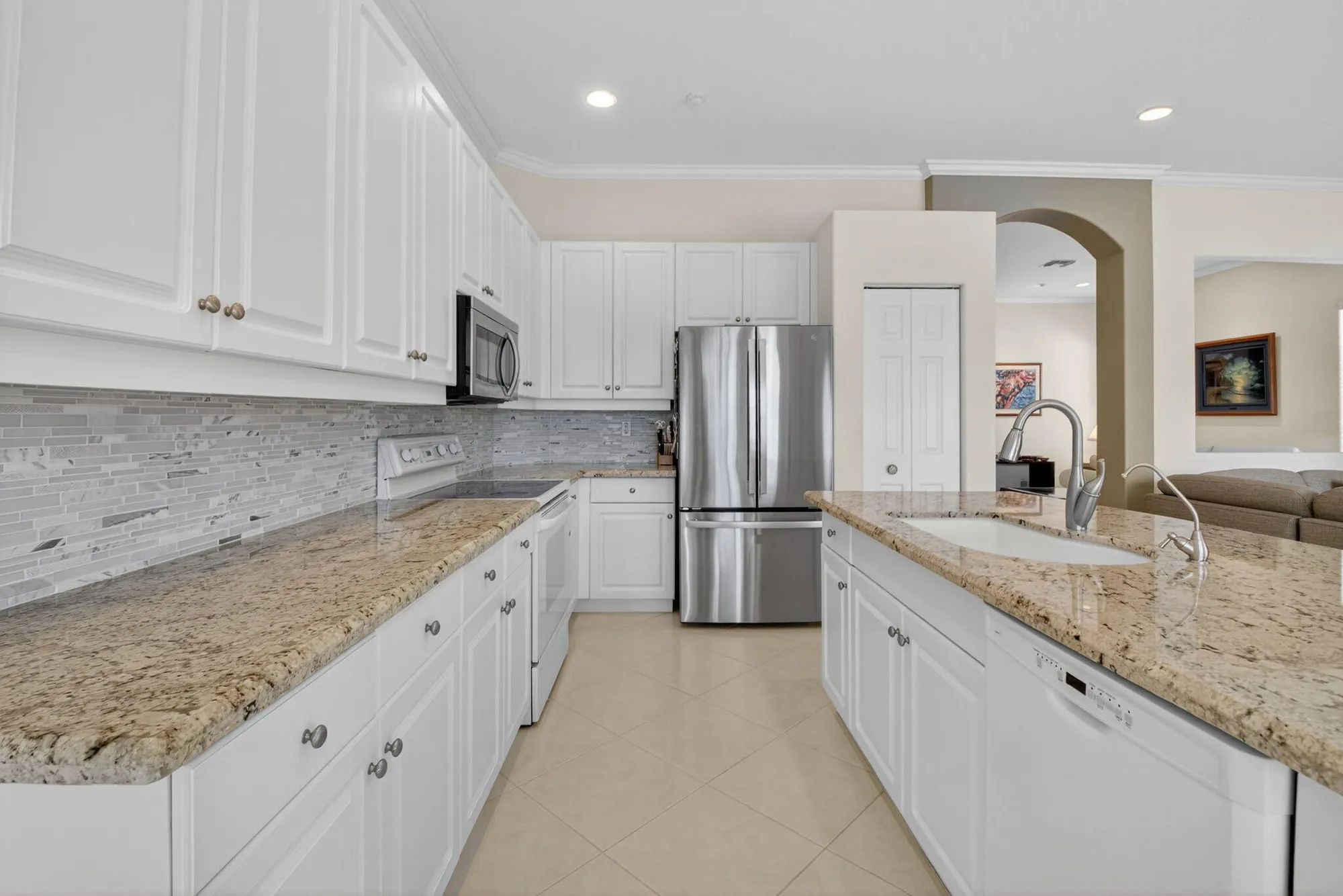 Property Slideshow image 16 of 83 | 5300 grey birch ln, Boynton Beach, FL, 33437