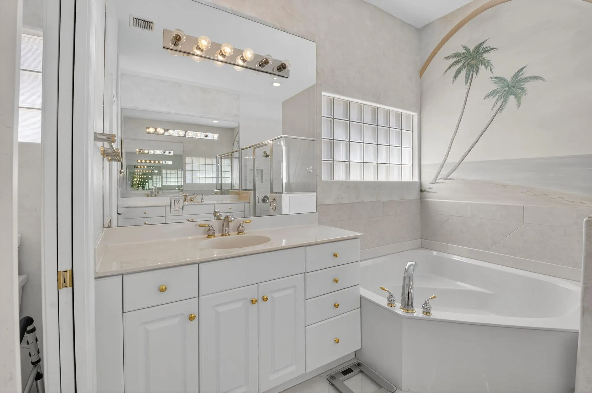 Property Slideshow image 26 of 83 | 5300 grey birch ln, Boynton Beach, FL, 33437
