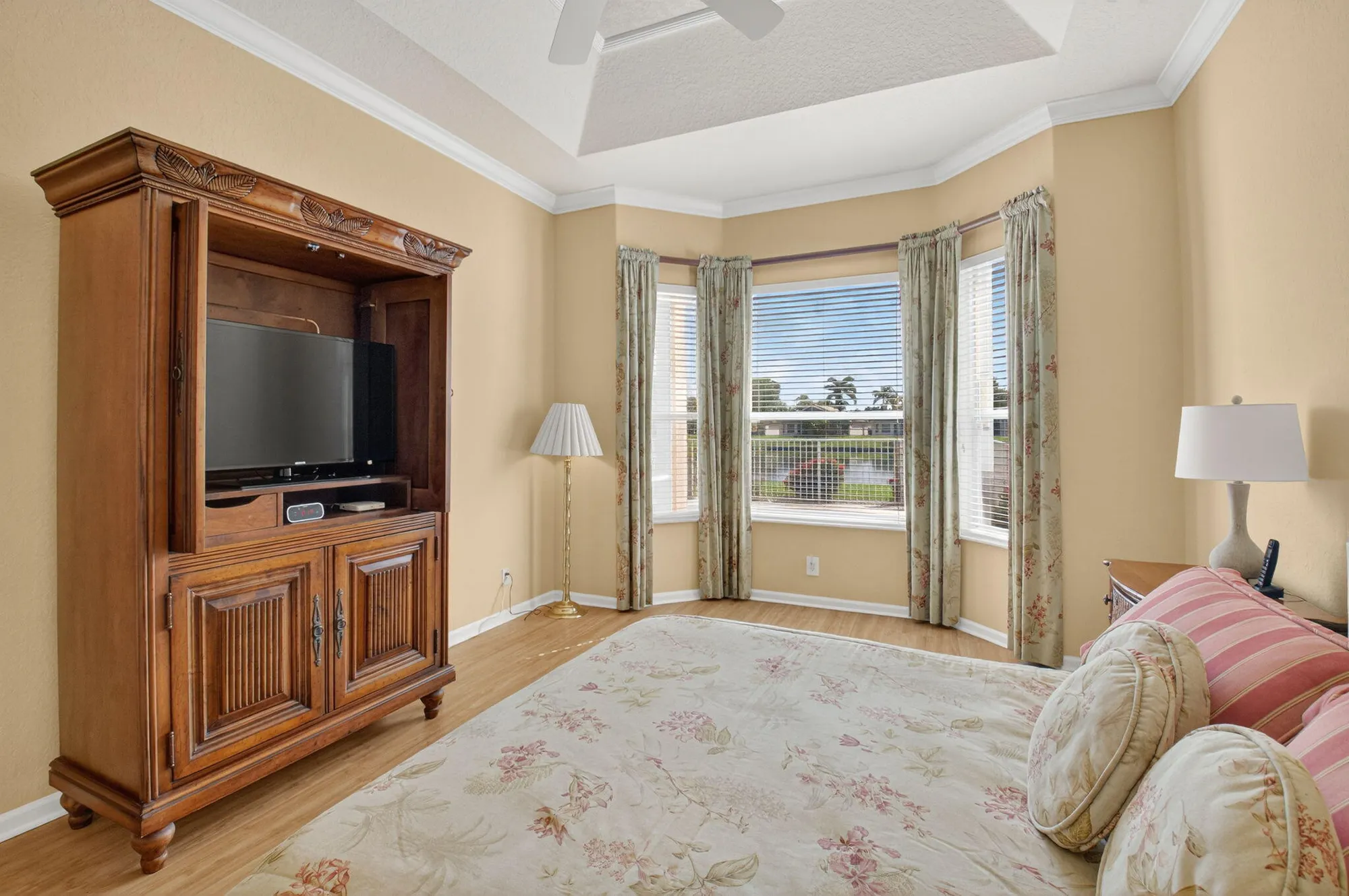 Property Slideshow image 23 of 83 | 5300 grey birch ln, Boynton Beach, FL, 33437