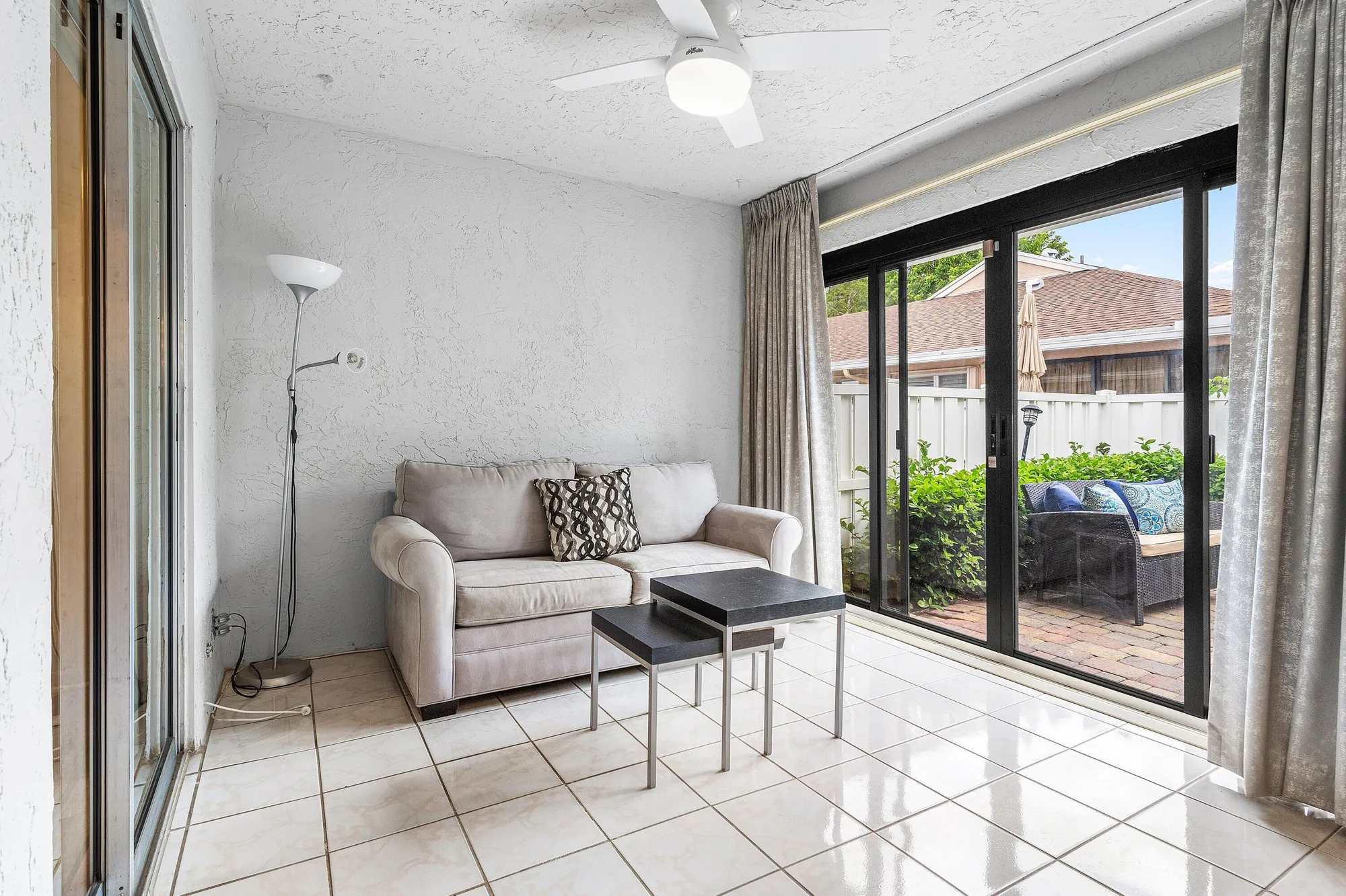 Property Slideshow image 21 of 35 | 8077 springtree rd d, Boca Raton, FL, 33496