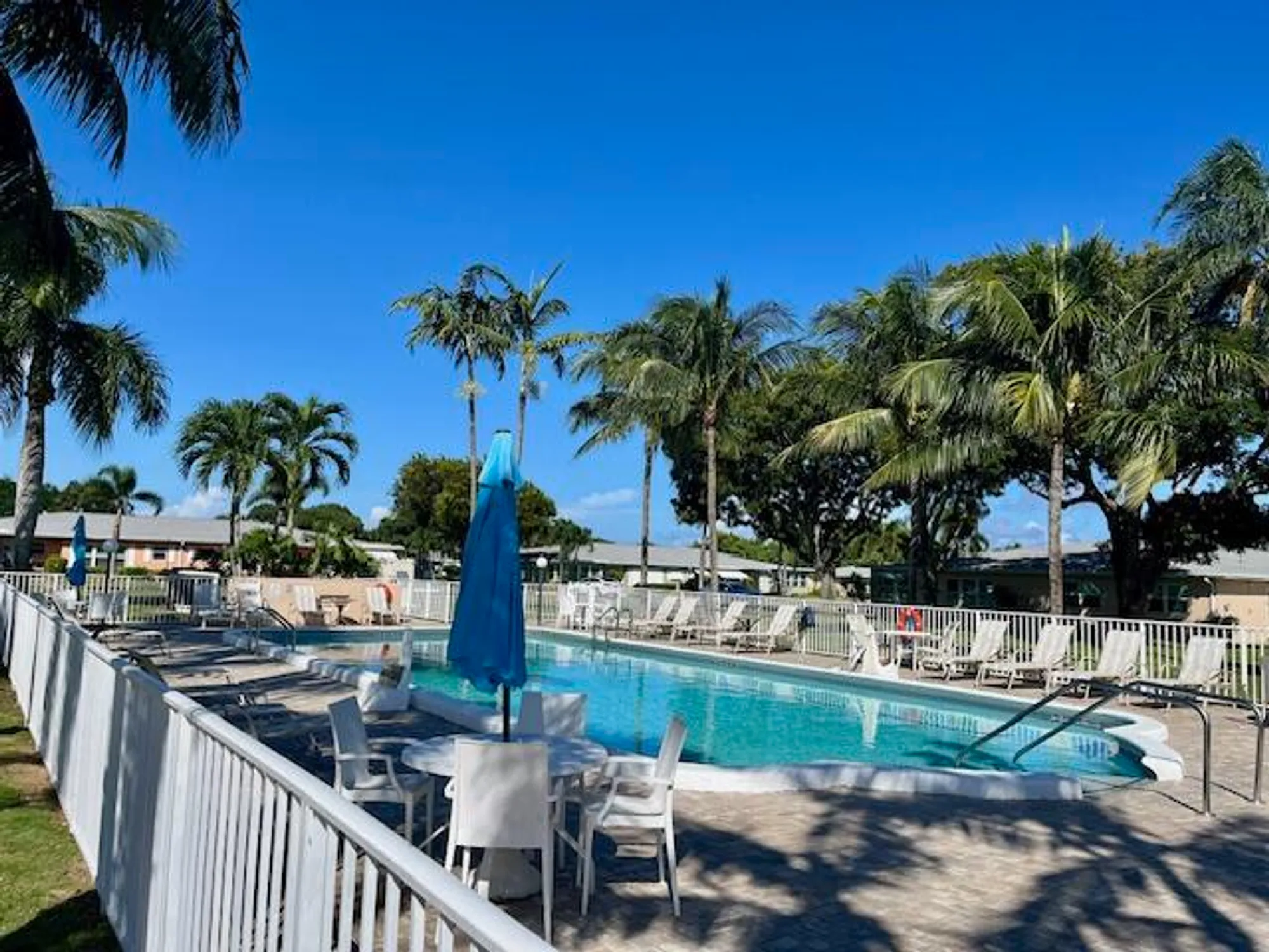 Property Slideshow image 5 of 7 | 350 high point ct c, Boynton Beach, FL, 33435