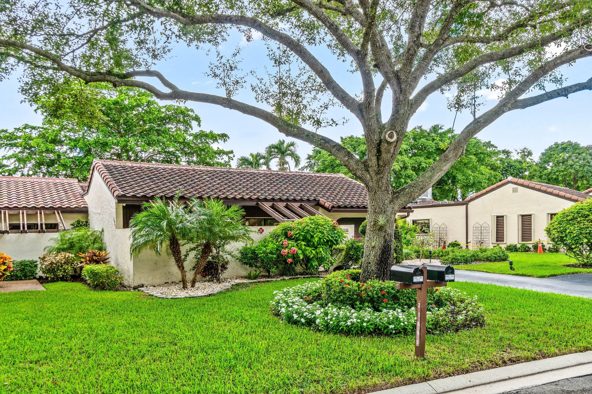 Property Slideshow image 2 of 46 | 21693 arriba real # 24-b, Boca Raton, FL, 33433