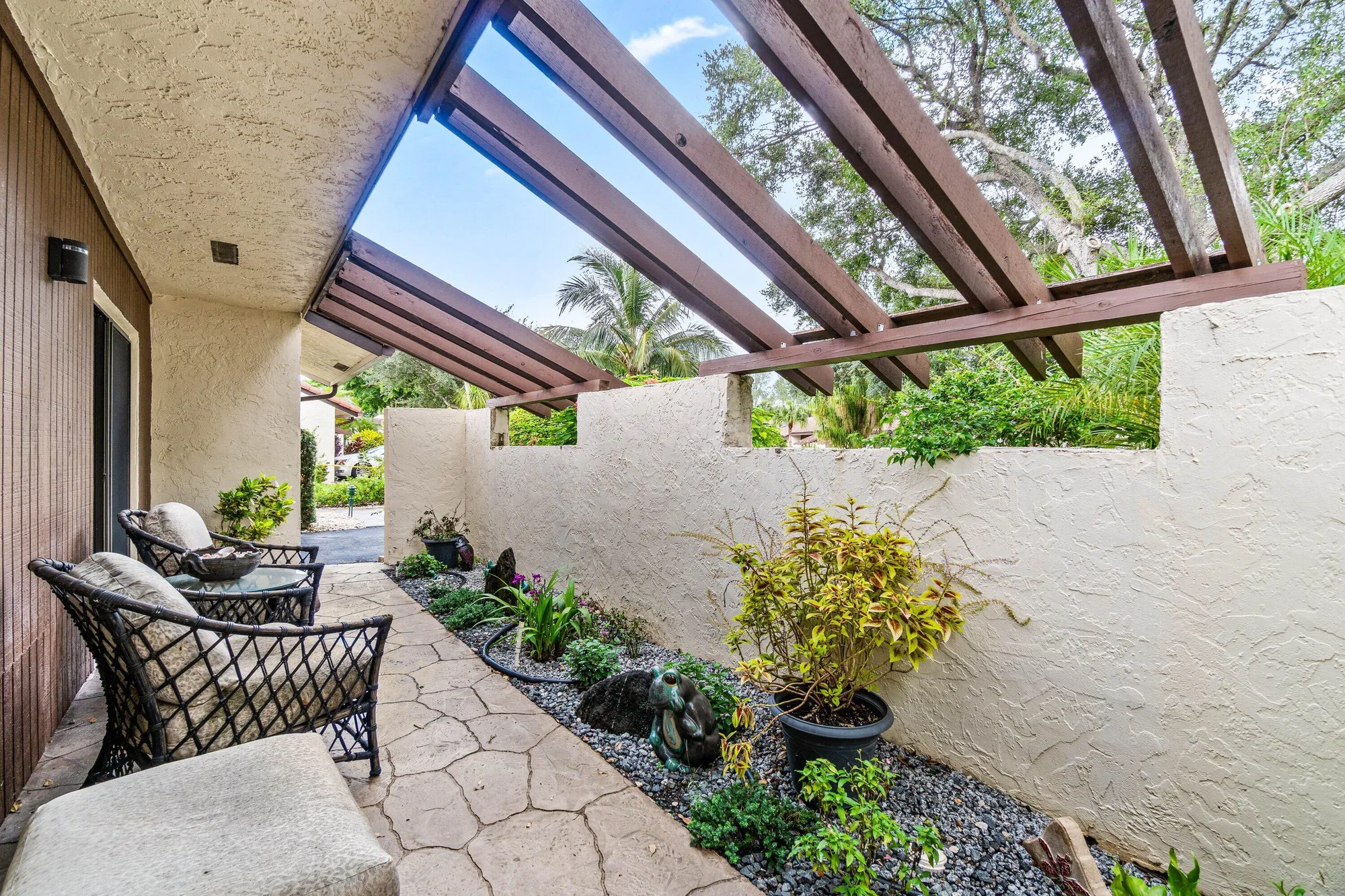 Property Slideshow image 5 of 46 | 21693 arriba real # 24-b, Boca Raton, FL, 33433