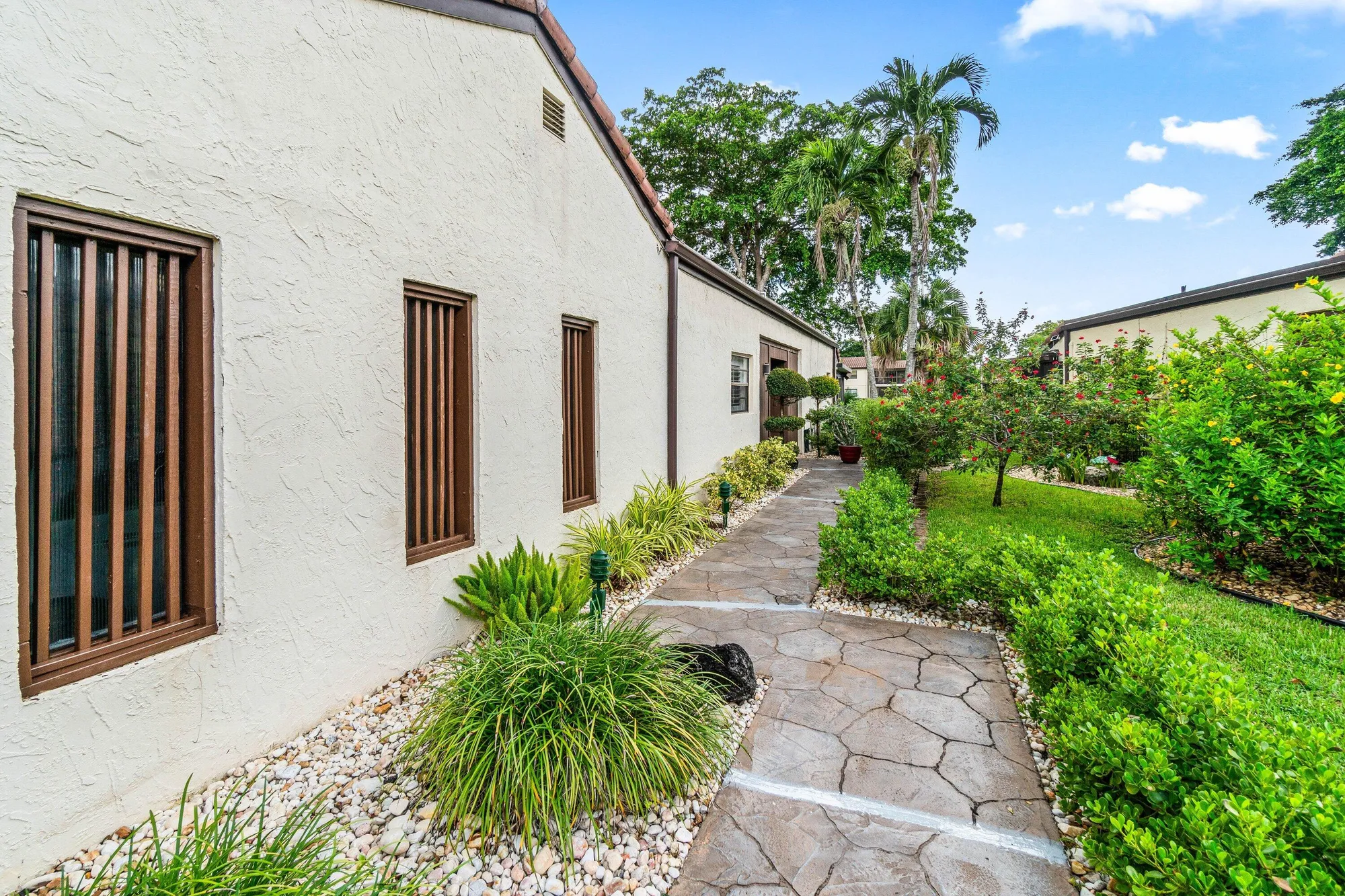 Property Slideshow image 6 of 46 | 21693 arriba real # 24-b, Boca Raton, FL, 33433