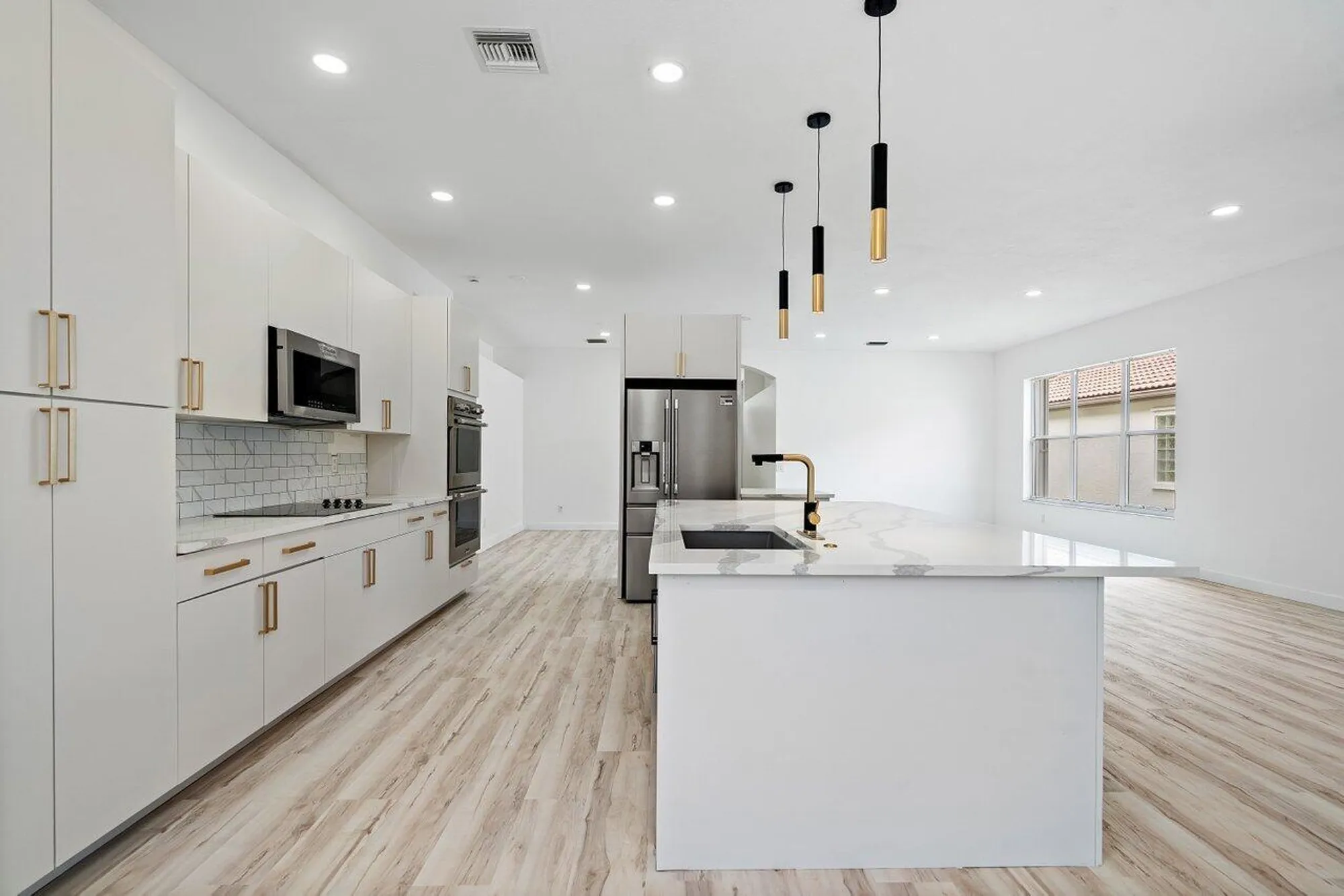 Property Slideshow image 13 of 63 | 11900 mataro ave, Boynton Beach, FL, 33437