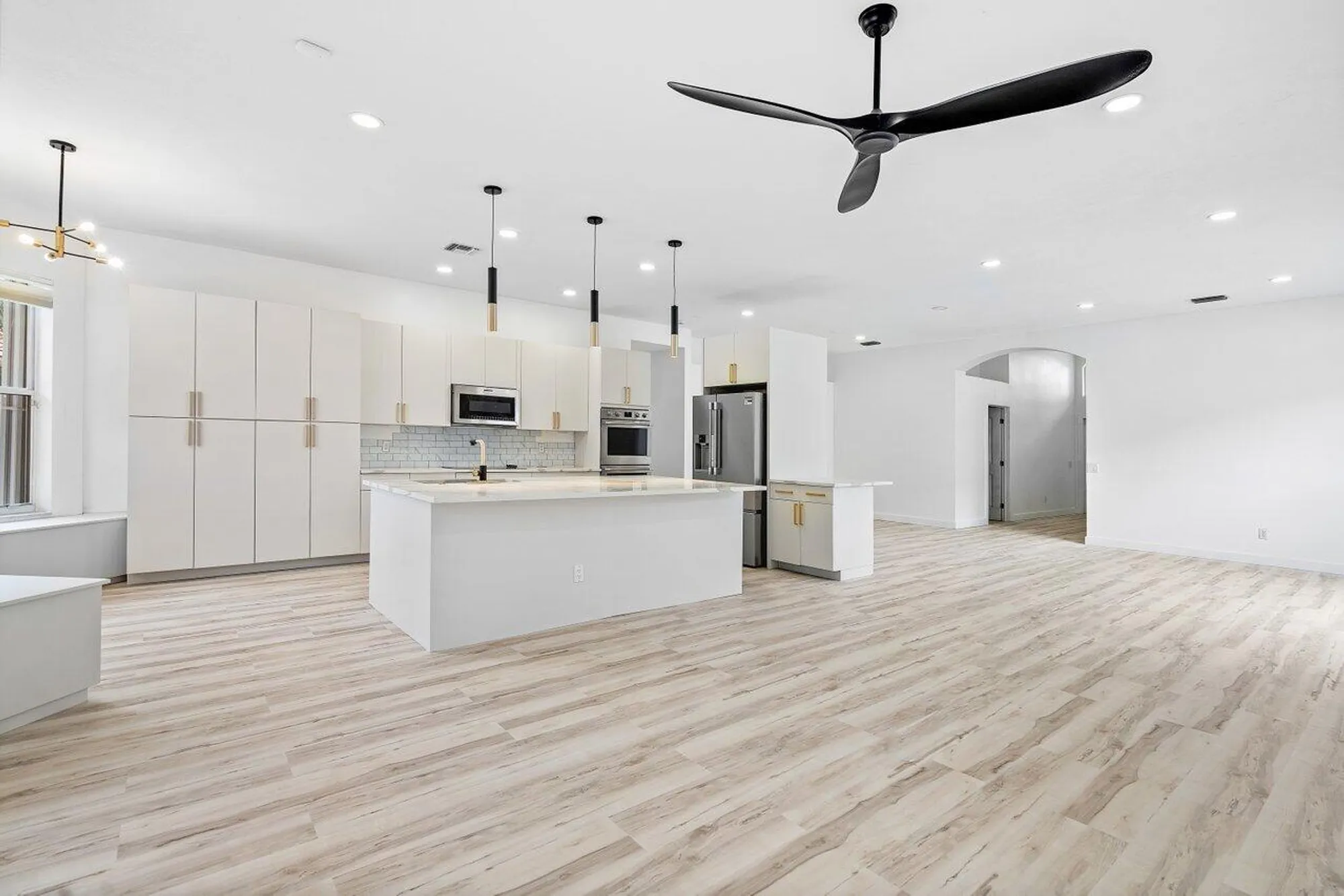 Property Slideshow image 10 of 63 | 11900 mataro ave, Boynton Beach, FL, 33437