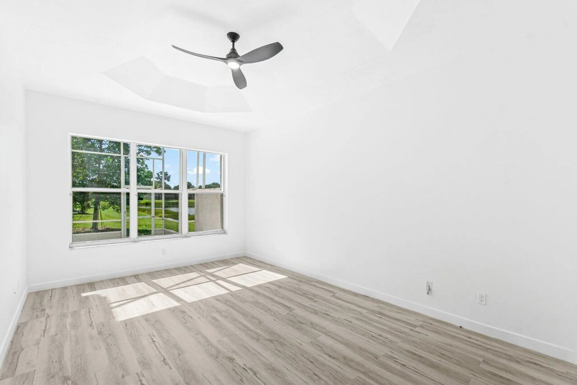 Property Slideshow image 24 of 63 | 11900 mataro ave, Boynton Beach, FL, 33437