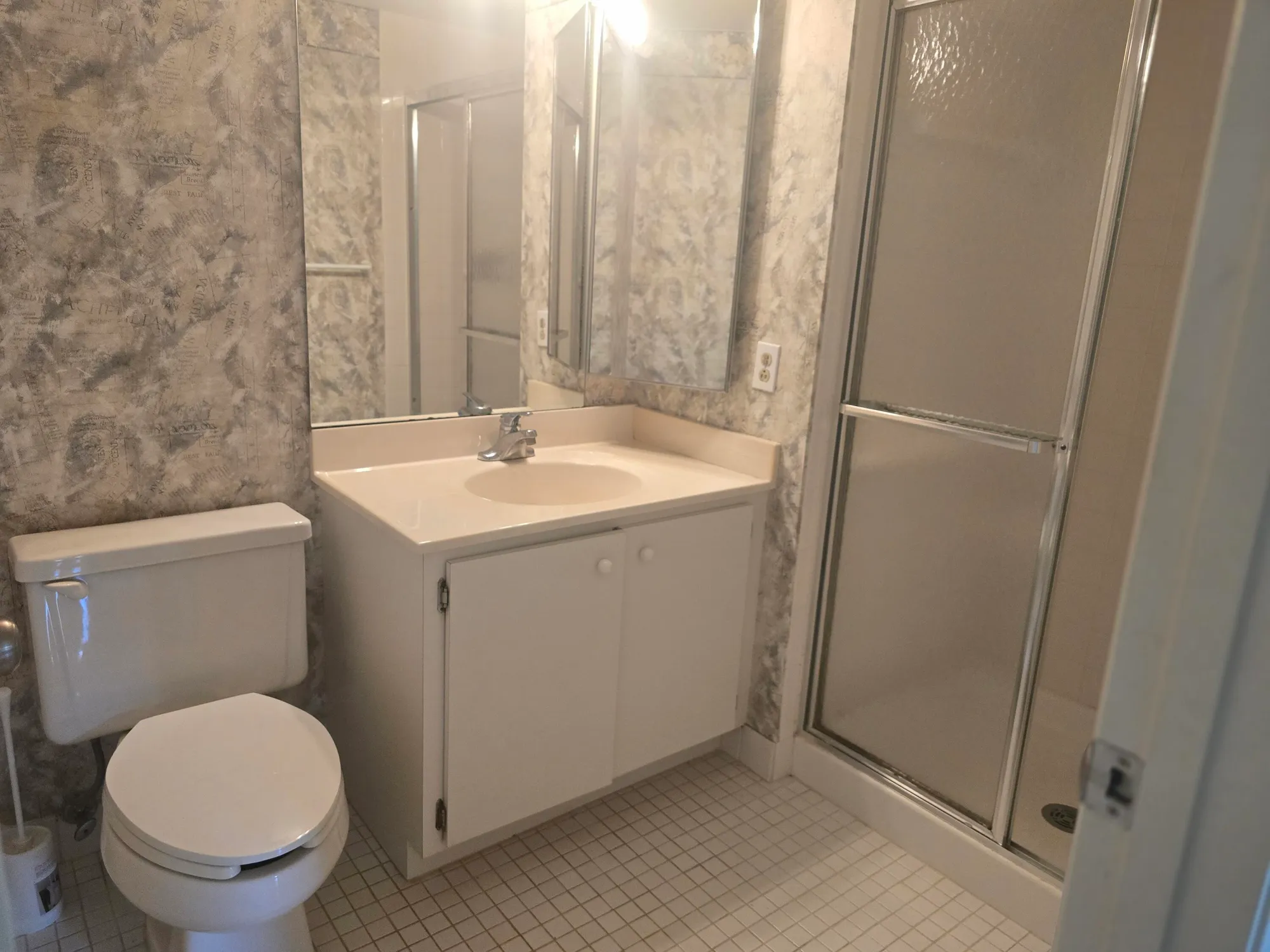 Property Slideshow image 10 of 24 | 32 southport ln b, Boynton Beach, FL, 33436