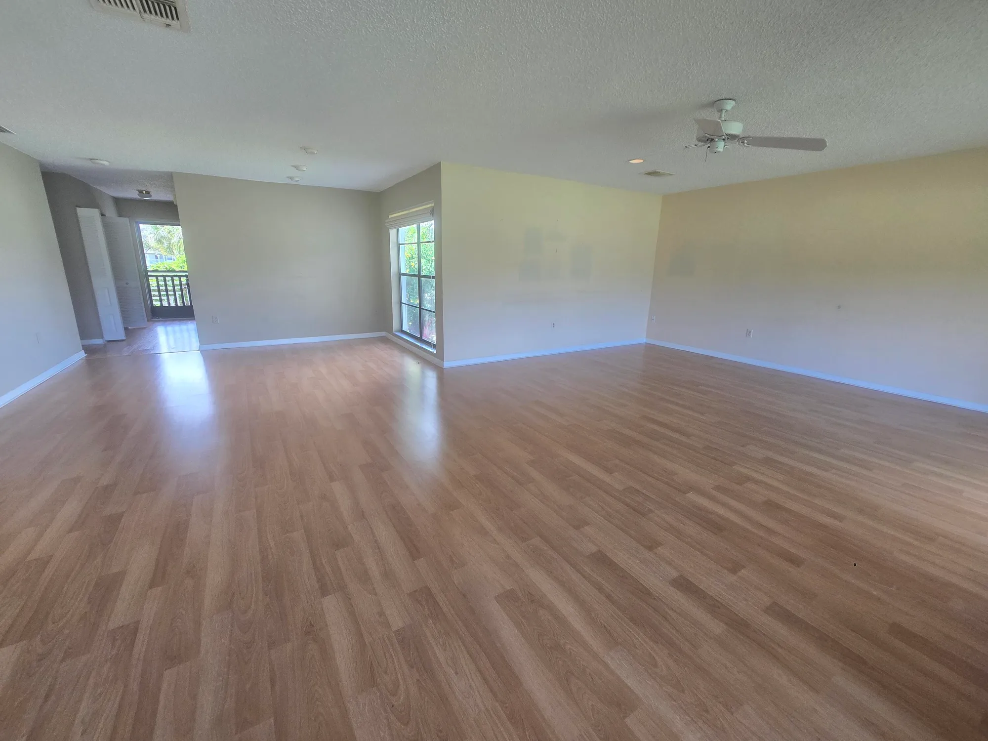 Property Slideshow image 7 of 24 | 32 southport ln b, Boynton Beach, FL, 33436
