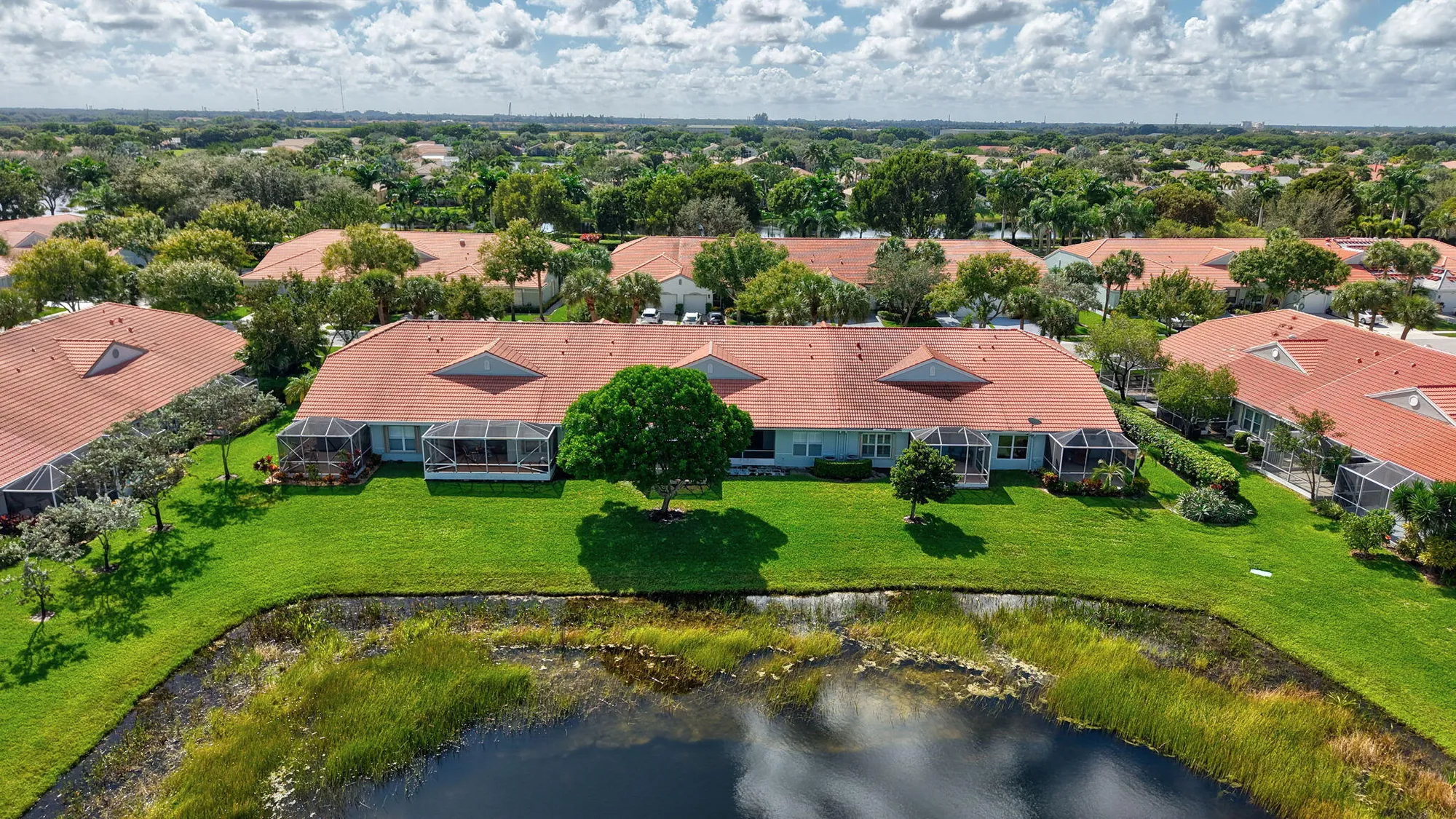 Property Slideshow image 48 of 95 | 8393 logia cir, Boynton Beach, FL, 33472