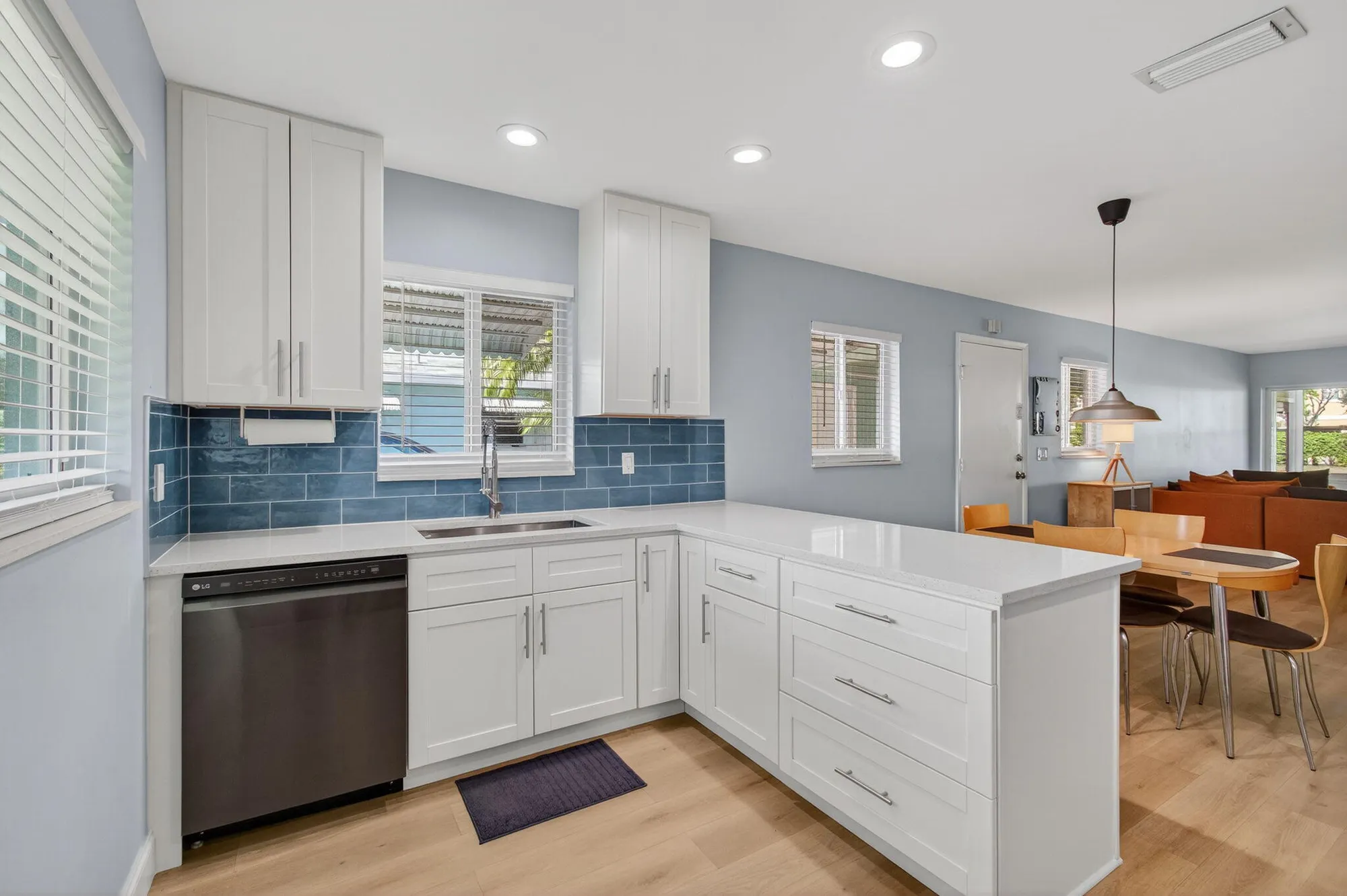 Property Slideshow image 21 of 60 | 632 hummingbird ln, Delray Beach, FL, 33445