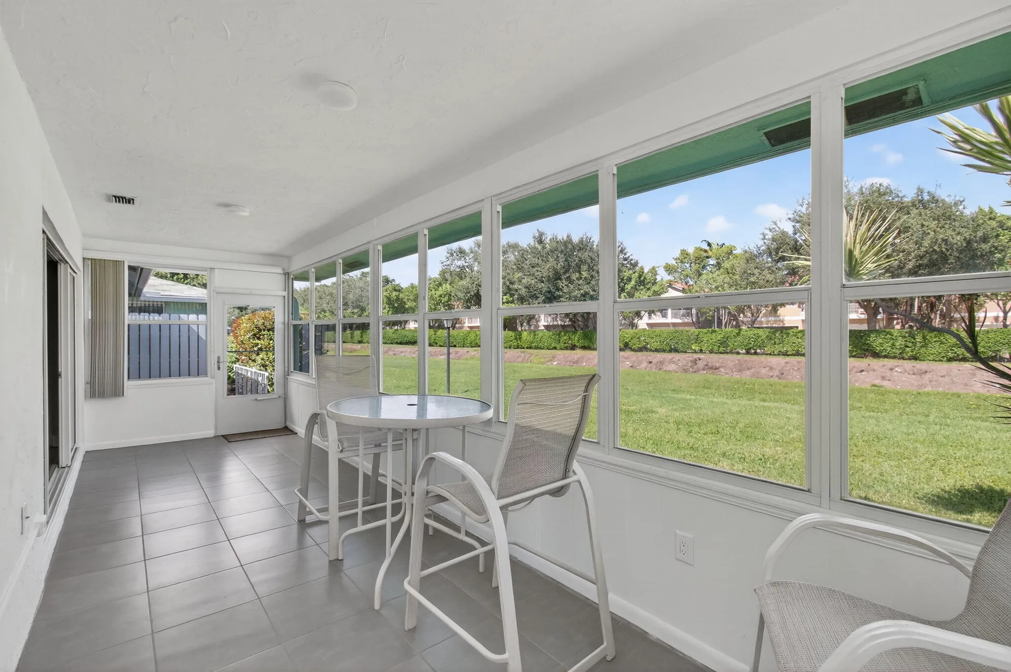 Property Slideshow image 29 of 60 | 632 hummingbird ln, Delray Beach, FL, 33445