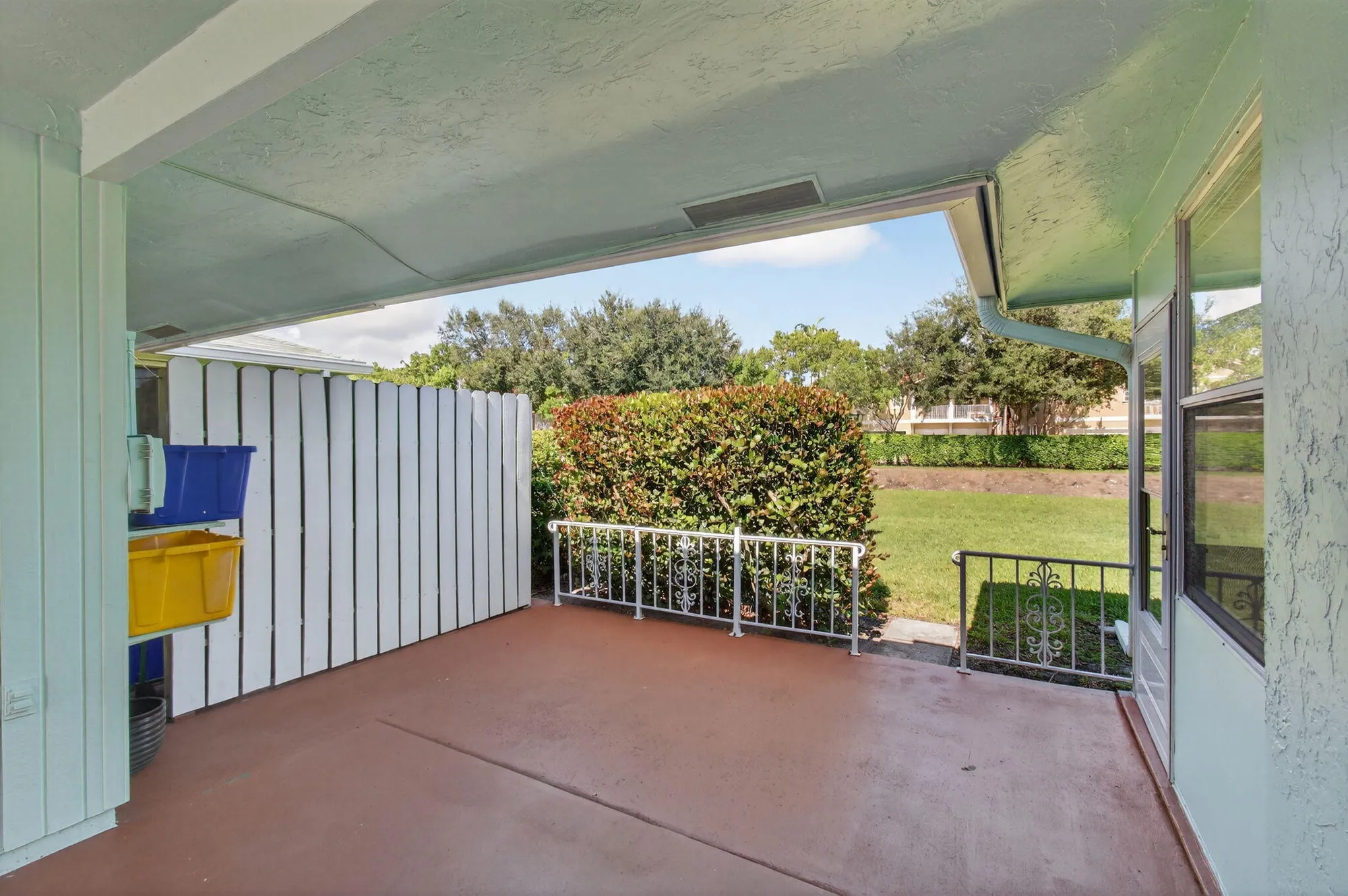 Property Slideshow image 51 of 60 | 632 hummingbird ln, Delray Beach, FL, 33445
