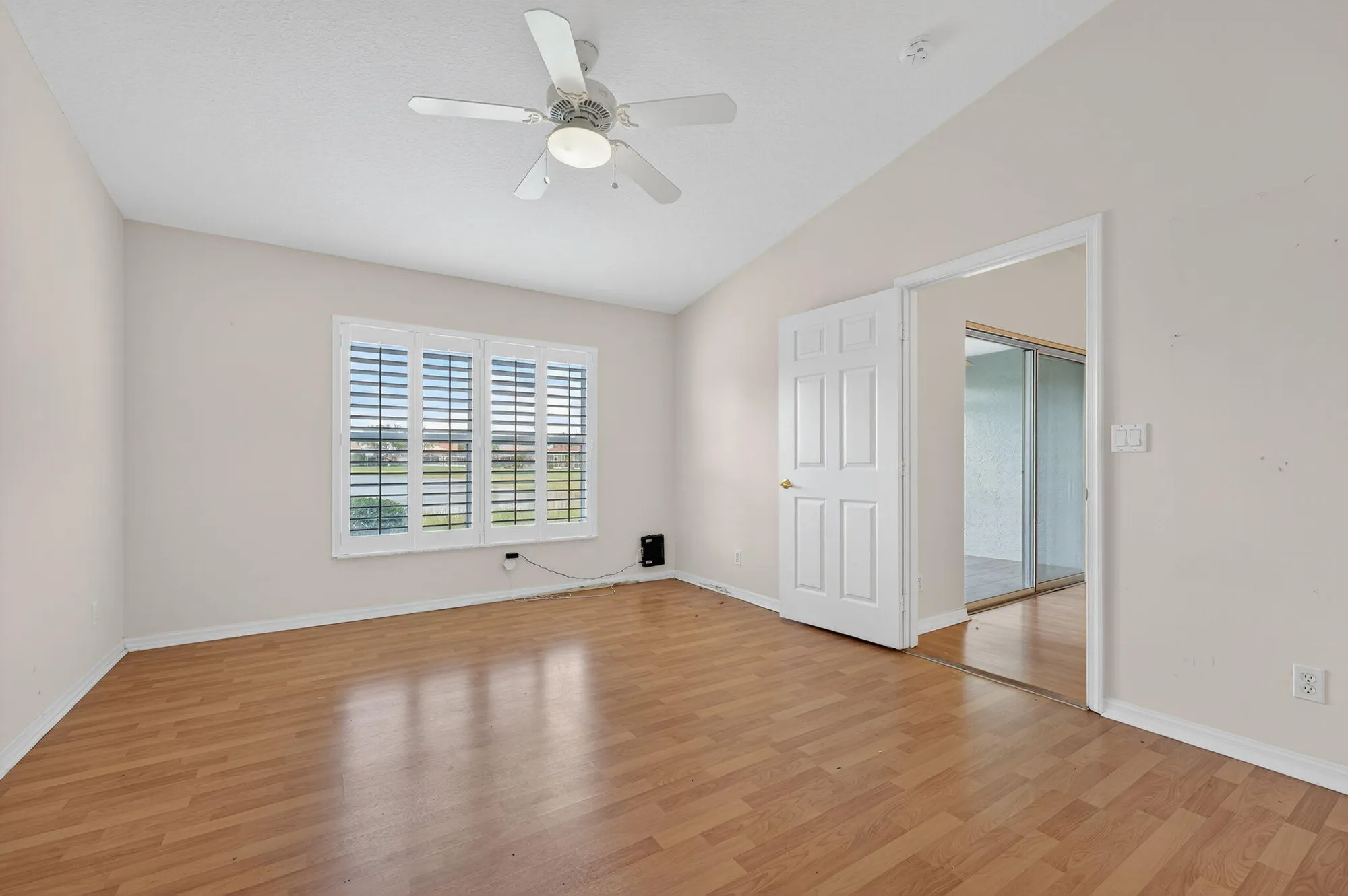 Property Slideshow image 19 of 95 | 8393 logia cir, Boynton Beach, FL, 33472