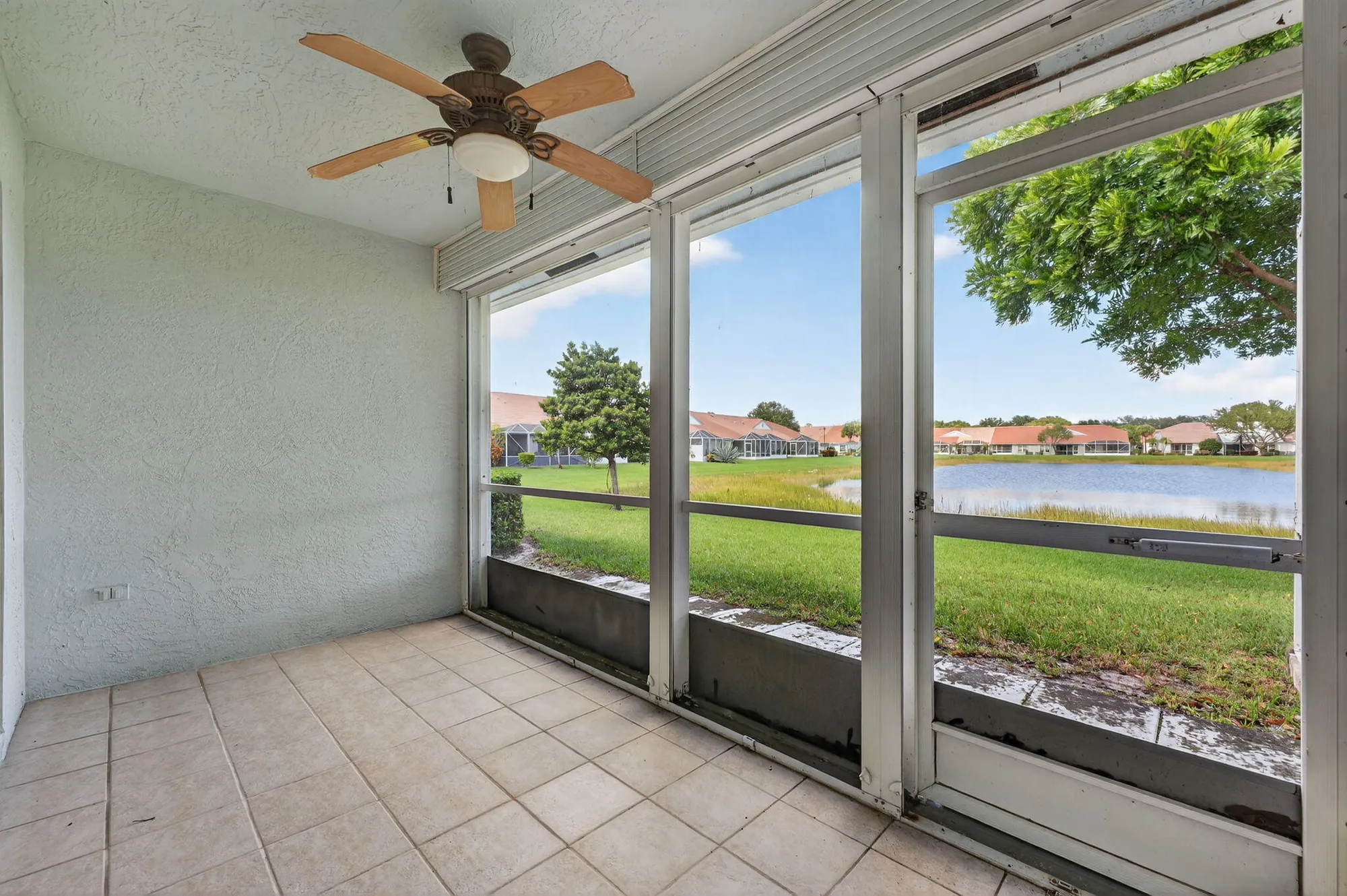 Property Slideshow image 33 of 95 | 8393 logia cir, Boynton Beach, FL, 33472