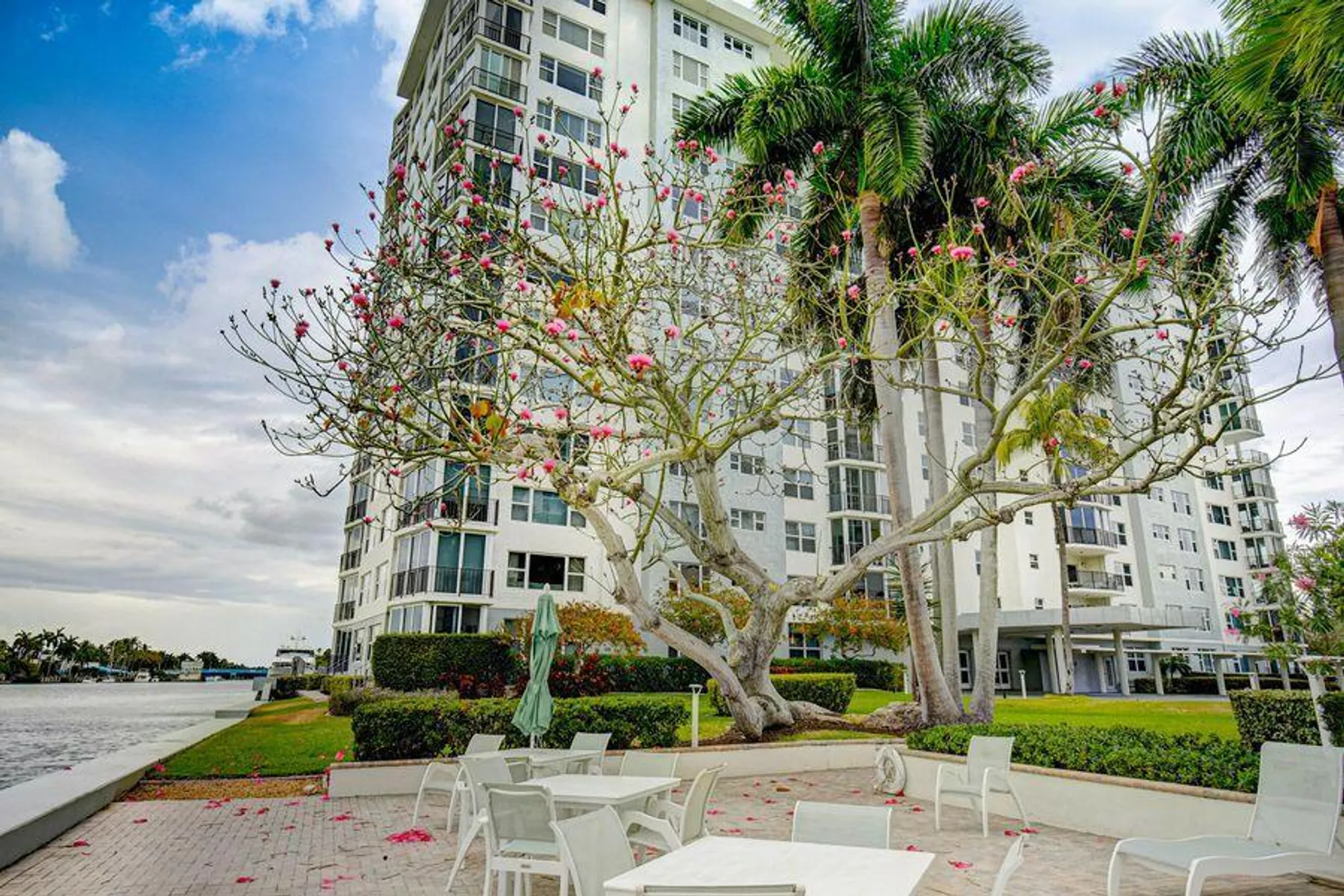 Property Slideshow image 27 of 47 | 200 macfarlane dr n-203, Delray Beach, FL, 33483