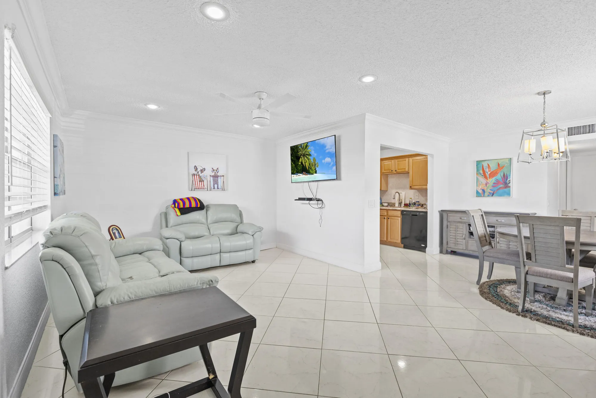Property Slideshow image 2 of 49 | 137 burgundy c # 137, Delray Beach, FL, 33484