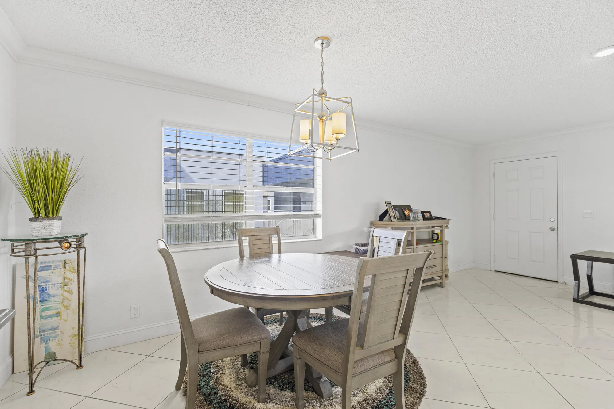 Property Slideshow image 11 of 49 | 137 burgundy c # 137, Delray Beach, FL, 33484