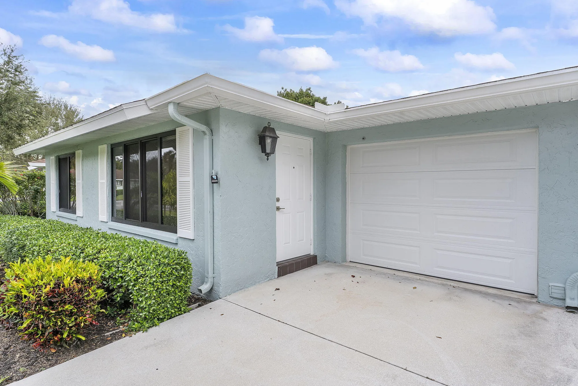 Property Slideshow image 22 of 30 | 4380 pear tree cir a, Boynton Beach, FL, 33436