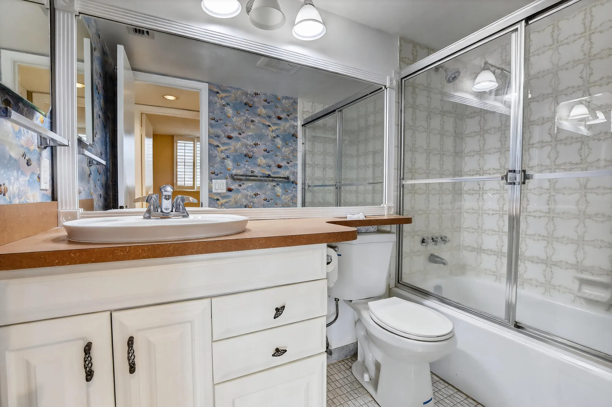 Property Slideshow image 27 of 47 | 411 s hollybrook dr 104, Pembroke Pines, FL, 33025