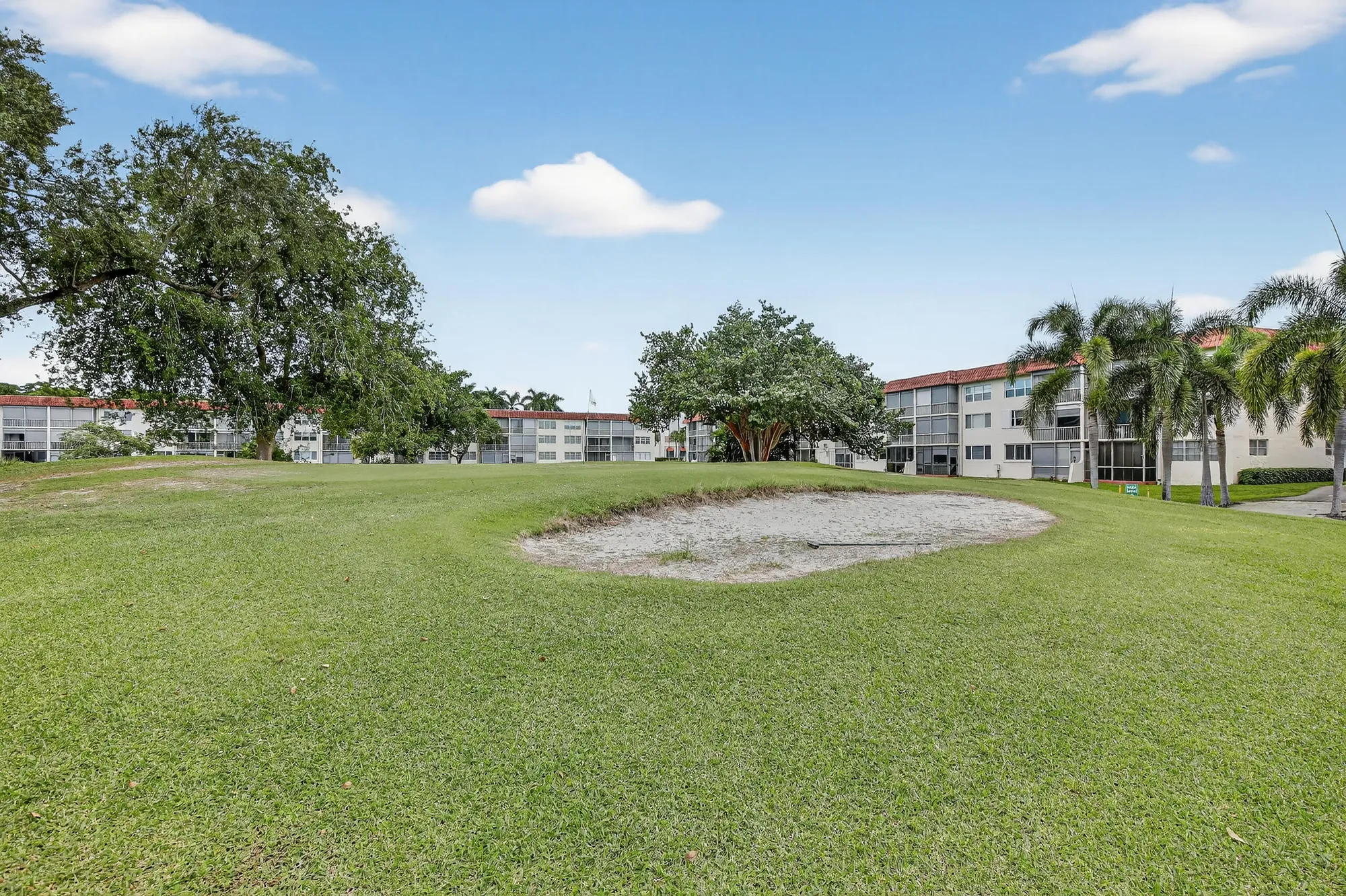 Property Slideshow image 47 of 47 | 411 s hollybrook dr 104, Pembroke Pines, FL, 33025