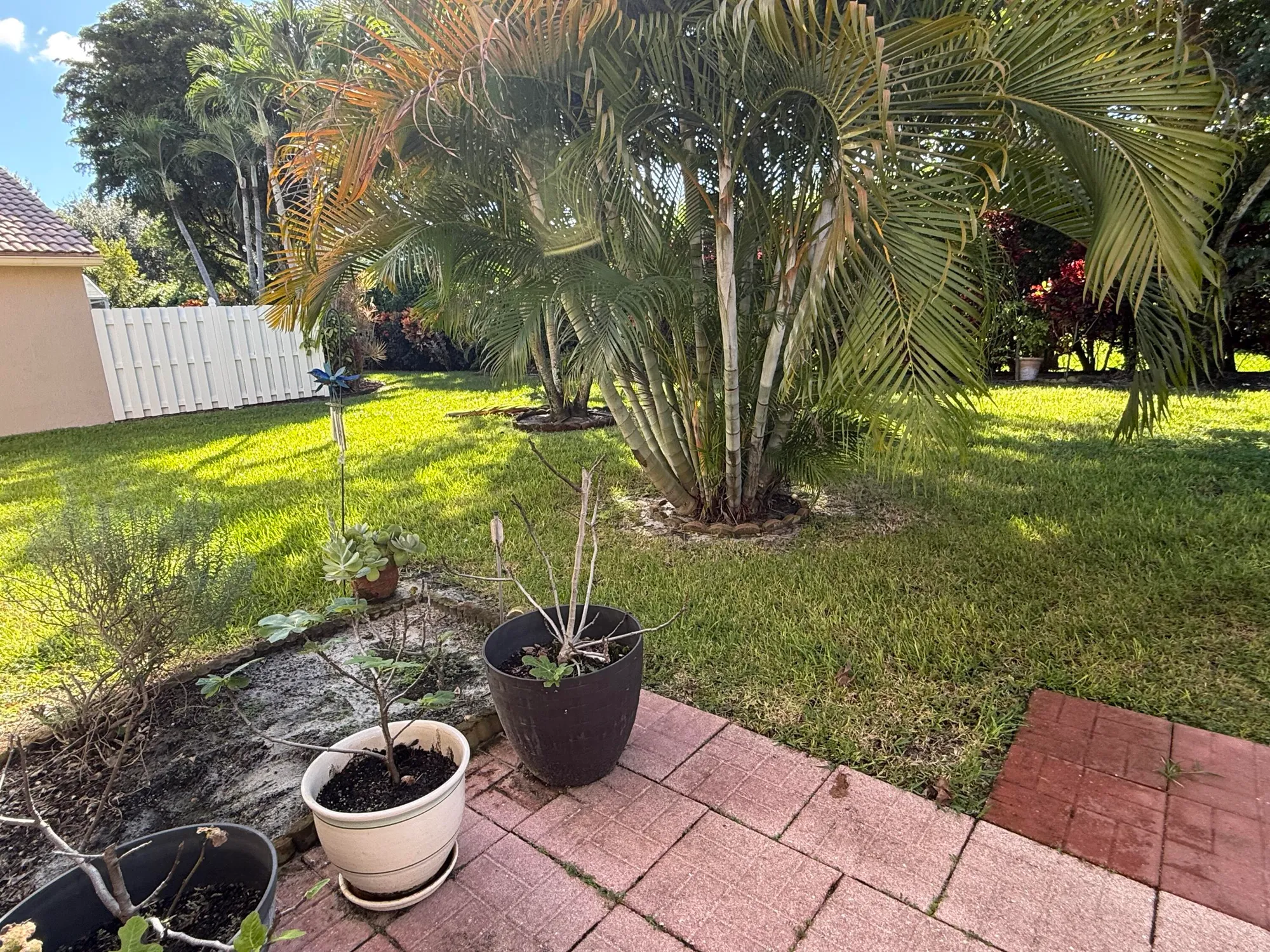 Property Slideshow image 24 of 25 | 5820 royal club dr, Boynton Beach, FL, 33437