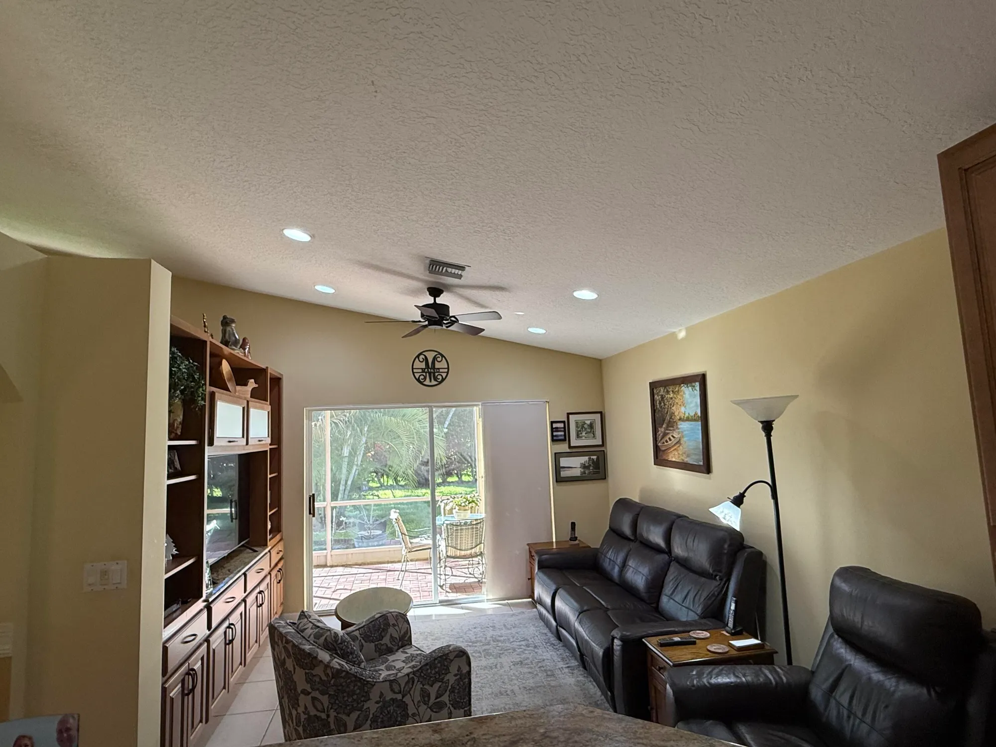 Property Slideshow image 13 of 25 | 5820 royal club dr, Boynton Beach, FL, 33437