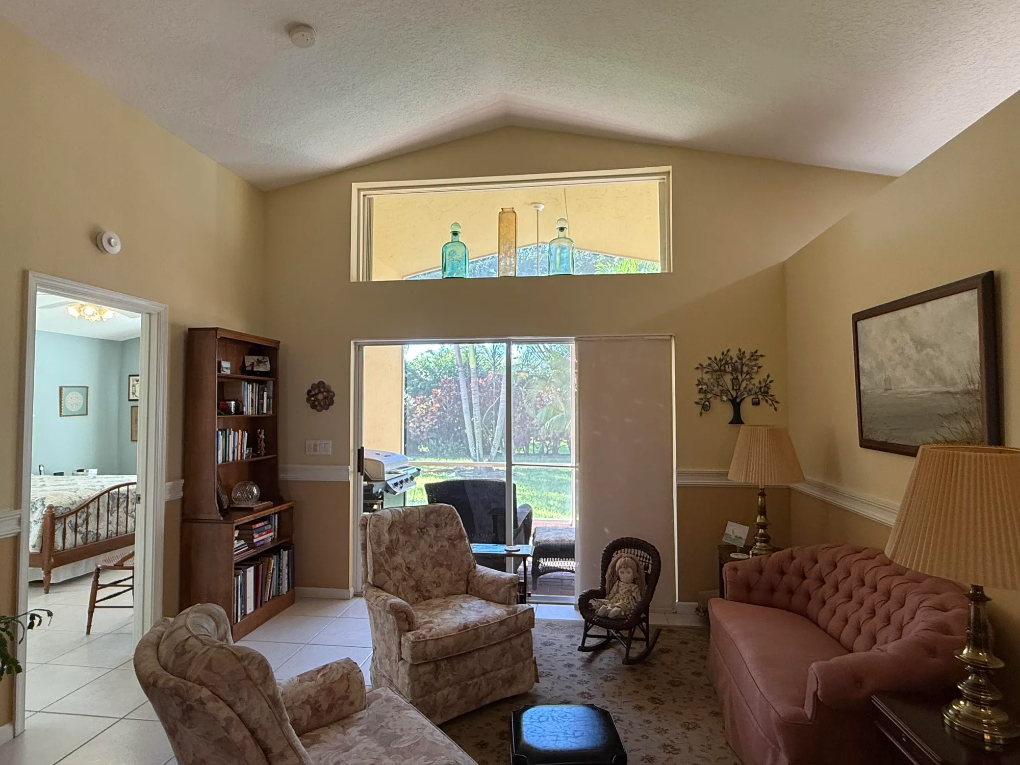 Property Slideshow image 6 of 25 | 5820 royal club dr, Boynton Beach, FL, 33437