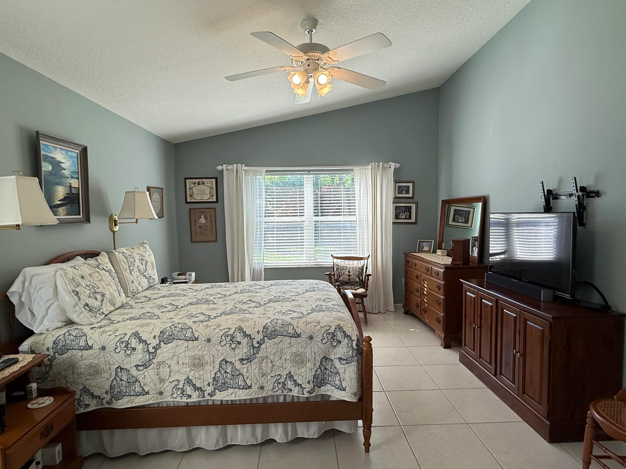 Property Slideshow image 15 of 25 | 5820 royal club dr, Boynton Beach, FL, 33437
