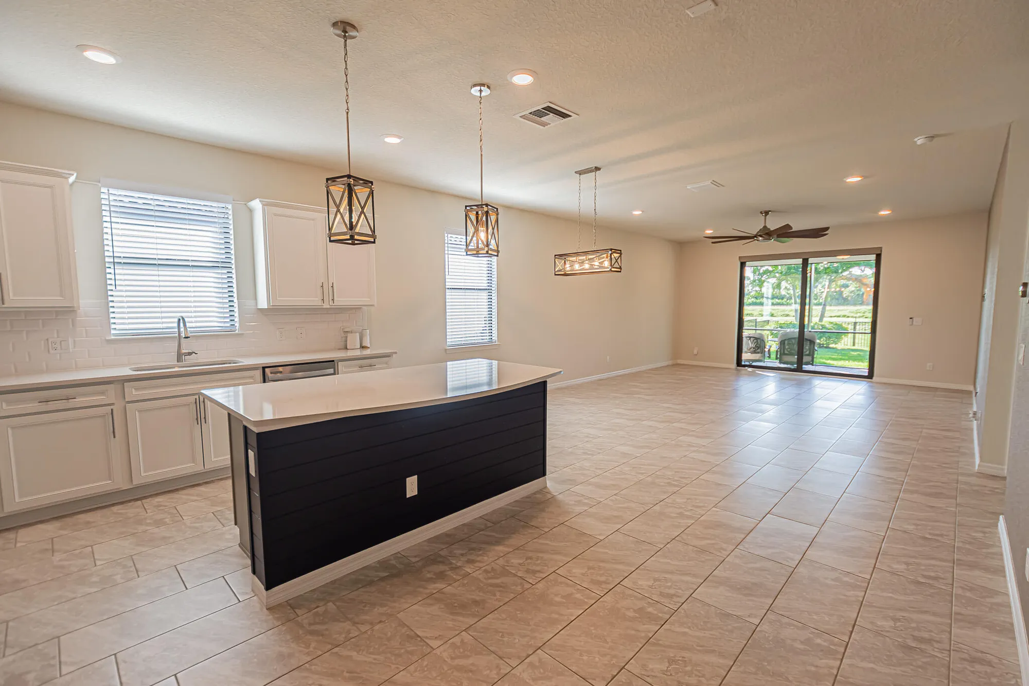 Property Slideshow image 7 of 47 | 788 se villandry way, Port Saint Lucie, FL, 34984
