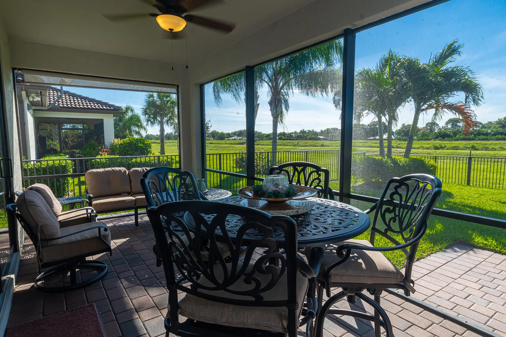Property Slideshow image 22 of 47 | 788 se villandry way, Port Saint Lucie, FL, 34984